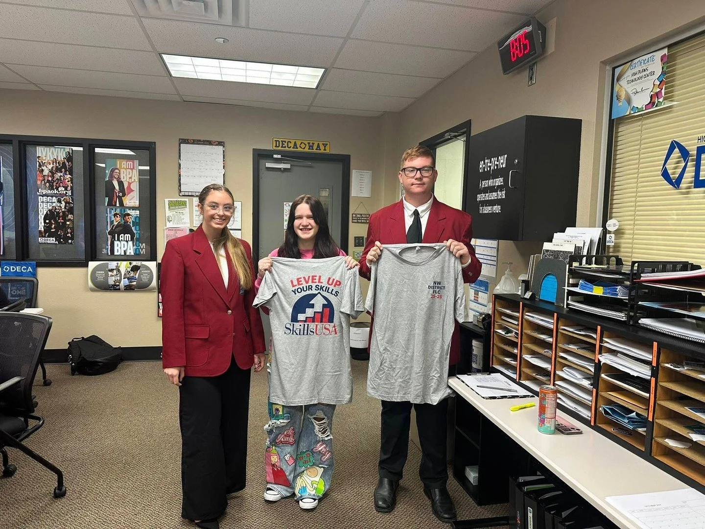 Congratulations to Emily Hammontree! Her design was chosen for the Regional SkillsUSA Fall Leadership shirt. 👏 HPTC students Lathan Clark and Taylor Thompson, Northwest District Officers, had the honor of presenting her with the winning design. Way 