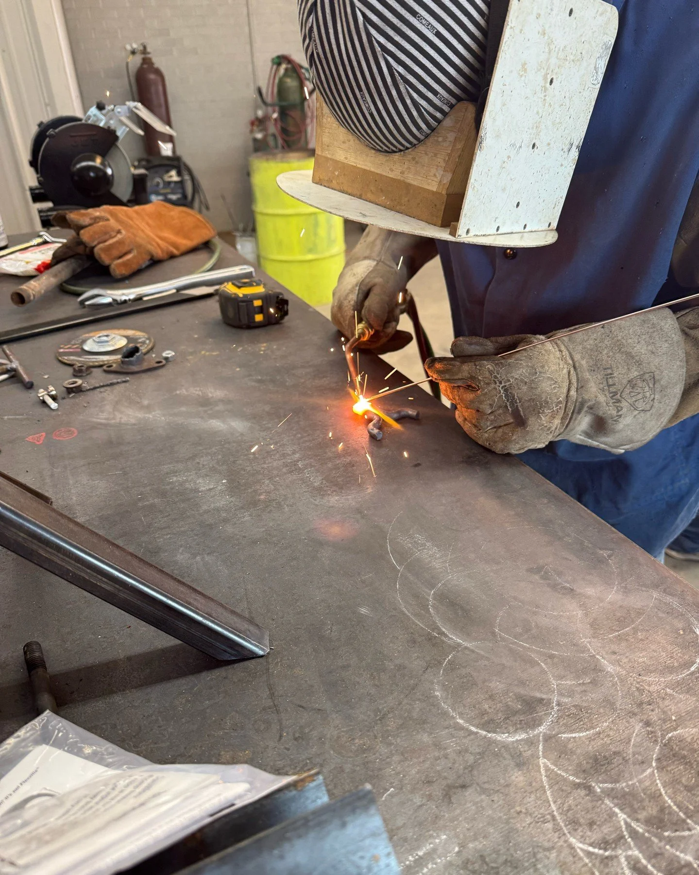 🔥 Turpin welding students are sharpening their skills! One student started by learning how to oxy-fuel weld, then transitioned to TIG welding to complete his brand project while others focused on perfecting their welds 🔩⚙️