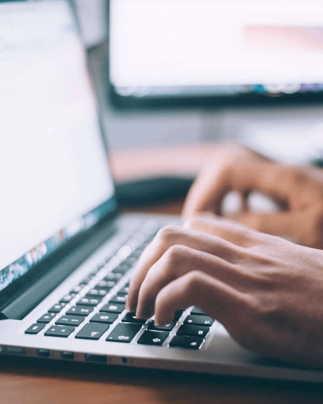 💻 Everyday Basic Computer Skills

Feel more confident using your computer at work, at home, and everywhere in between. This practical class is designed to help you master essential skills like email, file management, internet basics, and the everyda