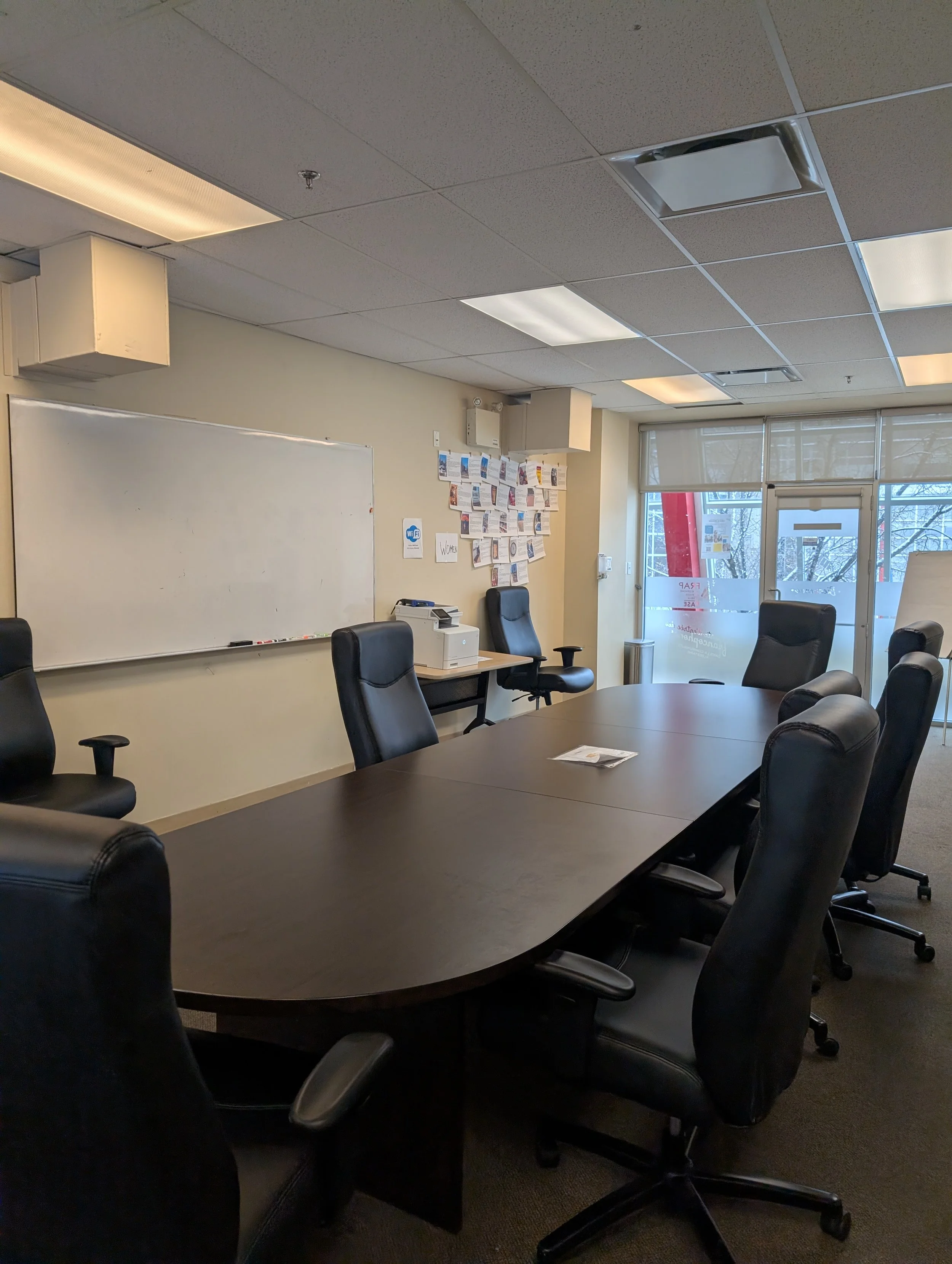Small group lessons Edmonton. Spanish class.