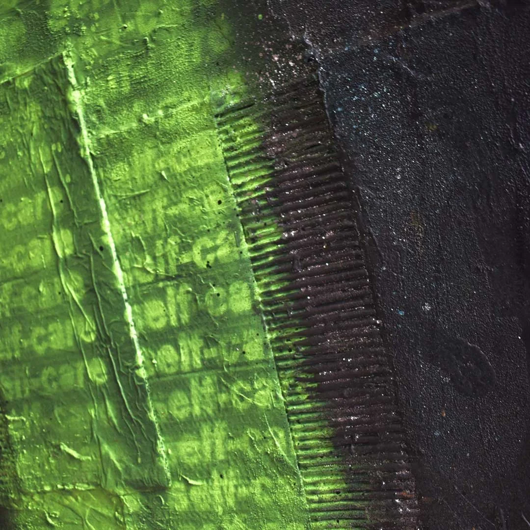 ArtworkUpClose_0059_Layer Comp 60.jpg