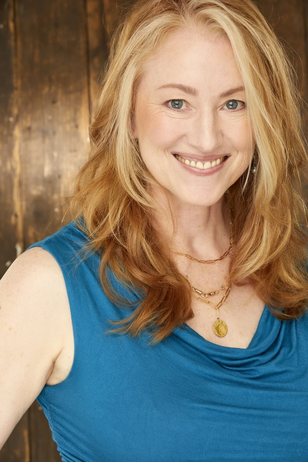 About Ali Mezey — Ali Mezey