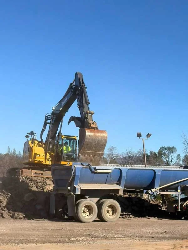 excavator-for-hire-redding-ca.jpg
