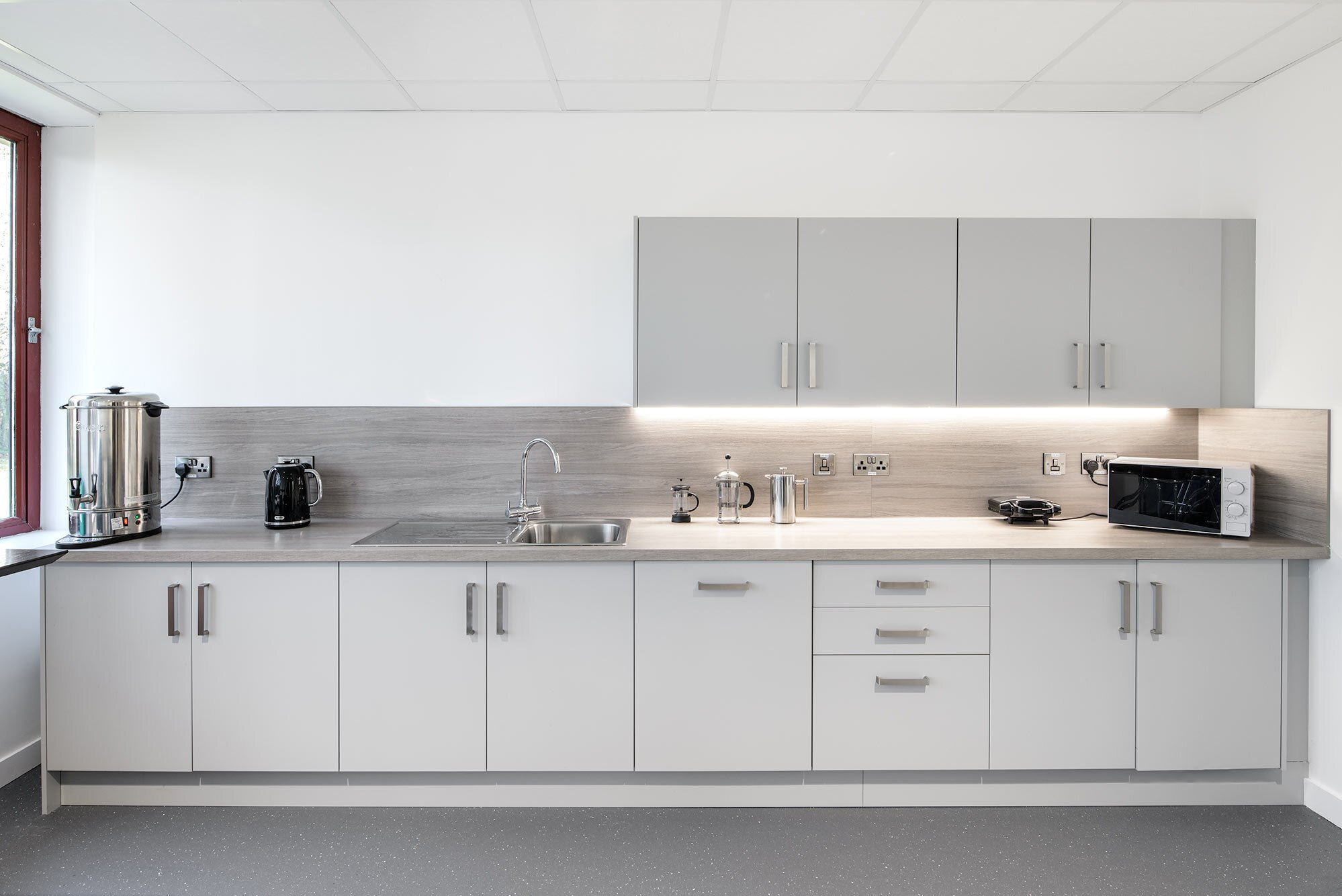 office kitchen refurbishment edinburgh.jpg