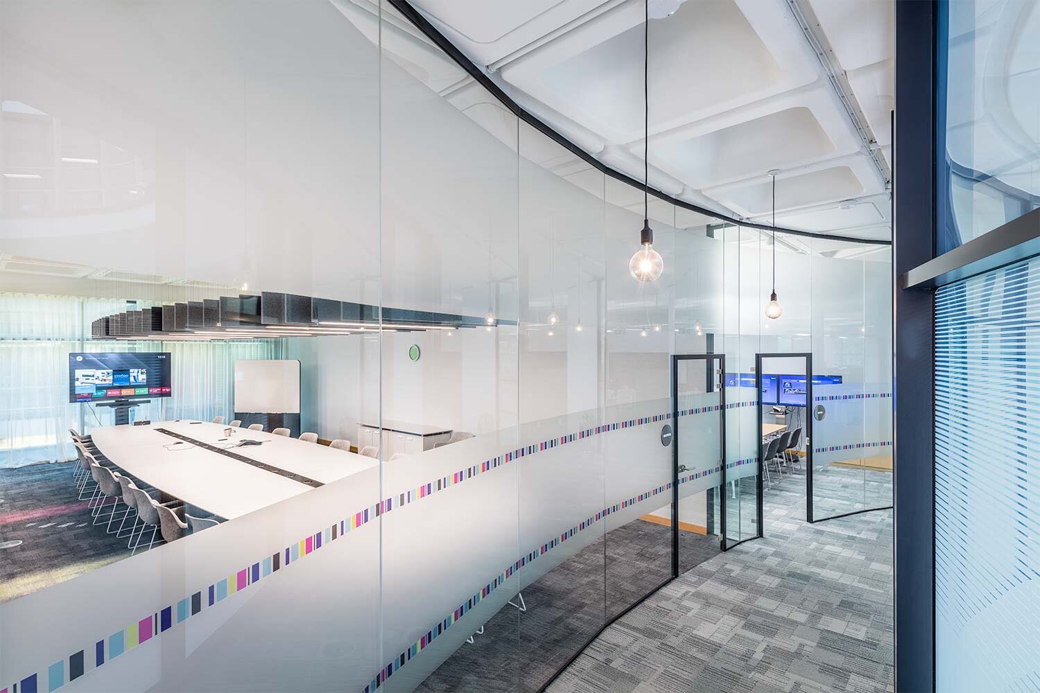 glass partitioning office corridor.jpg