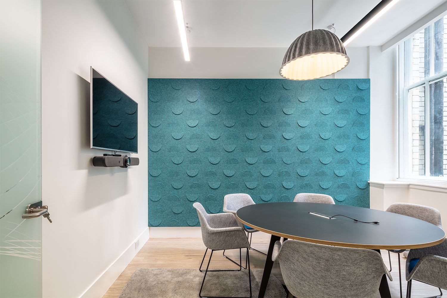 Acoustic wall in meeting room
