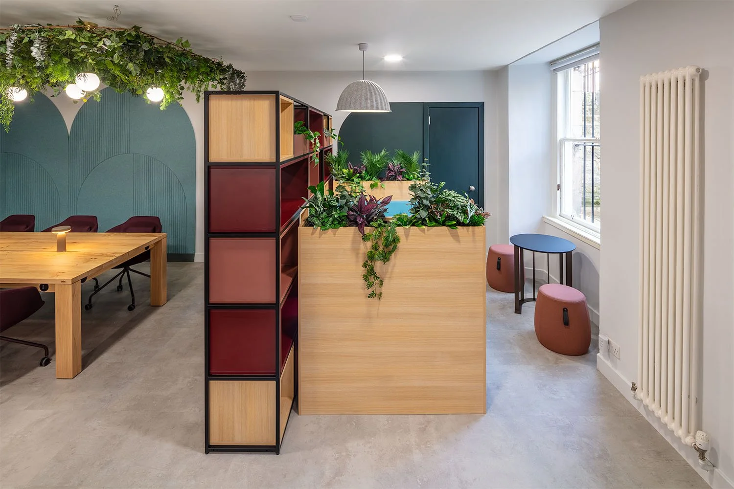 divide office space without walls.jpg