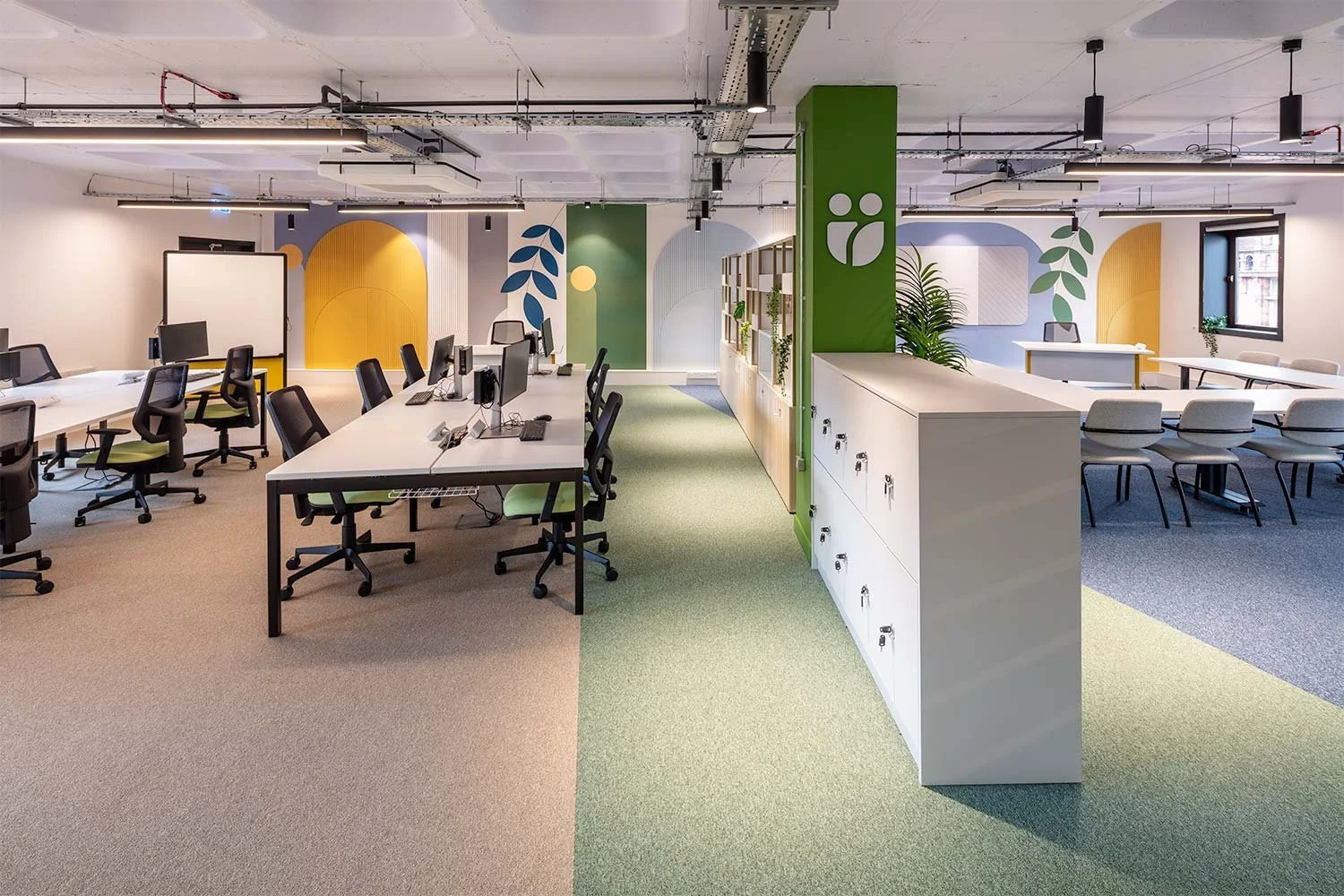 A flexible training space for UK Debt Expert Glasgow