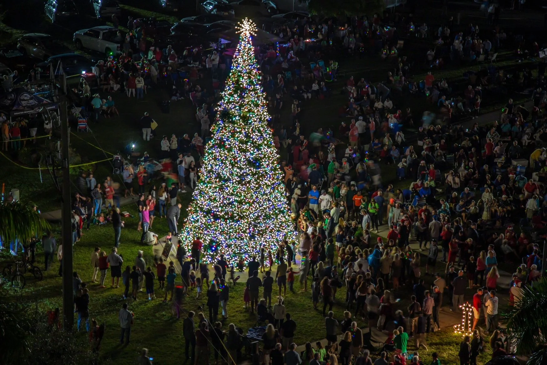 Annual Tree Lighting &amp; Veteran’s Park Re-Opening