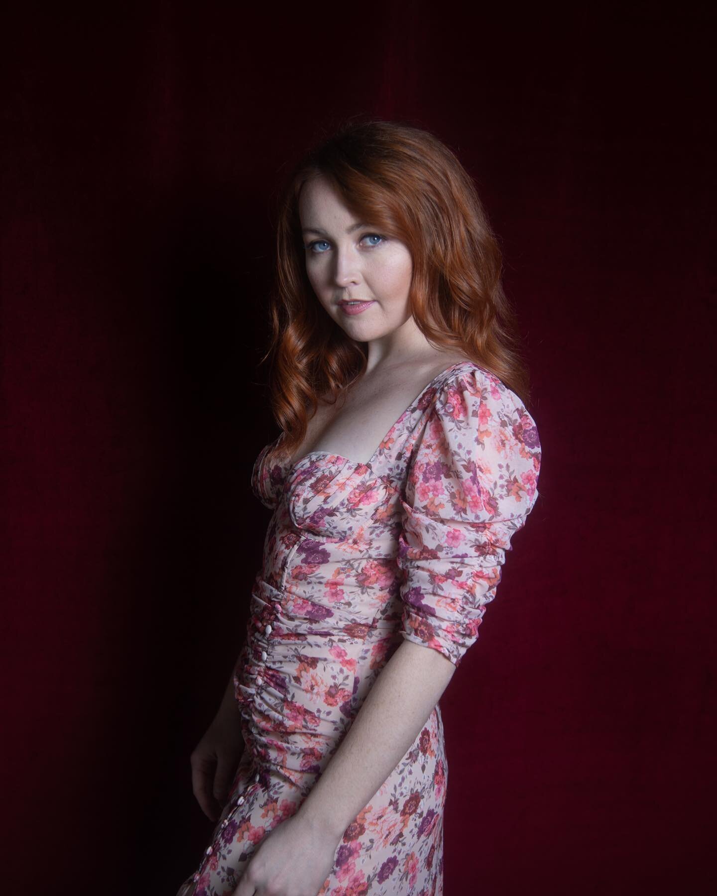 Contact — Makena Hartlin Music