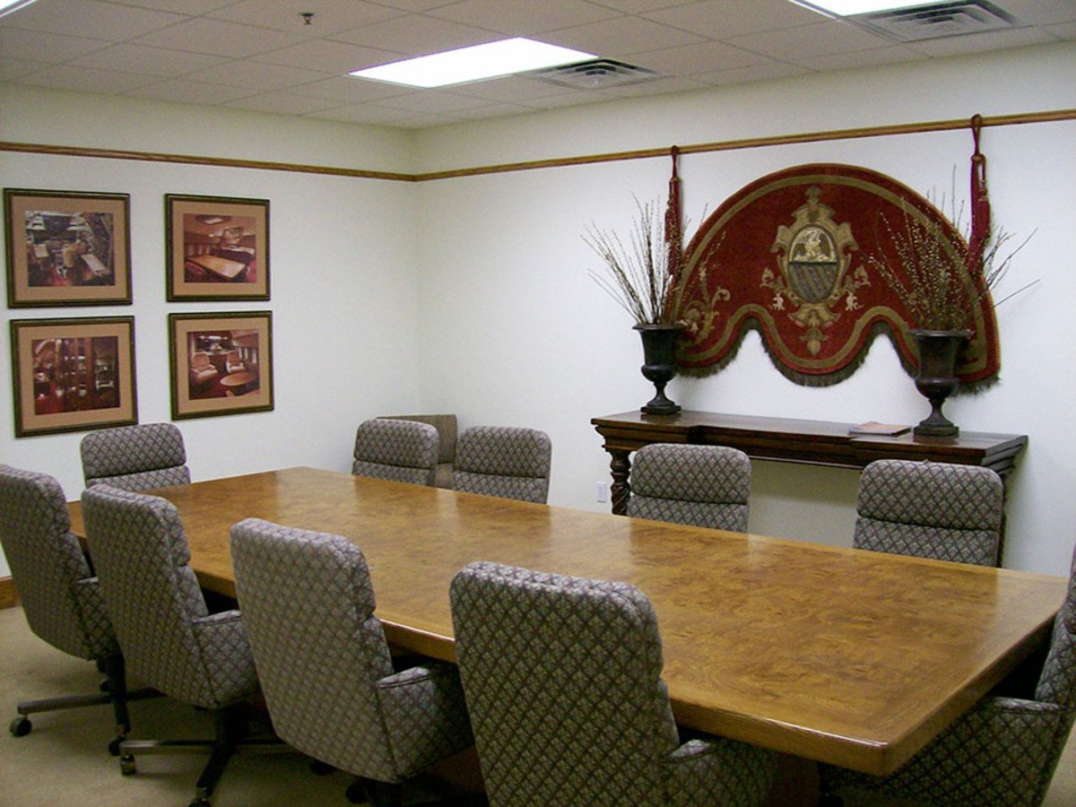 us-aviation-03-conference-room.jpg