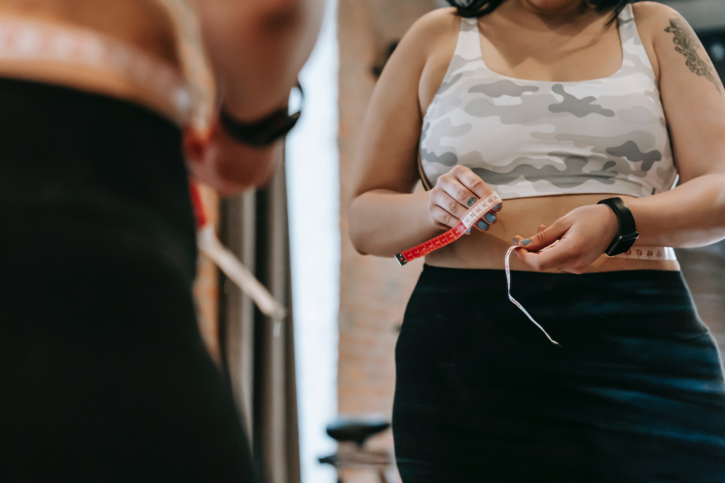 I’m a PT and here is 7 simple ways to say goodbye to your belly pooch for good
