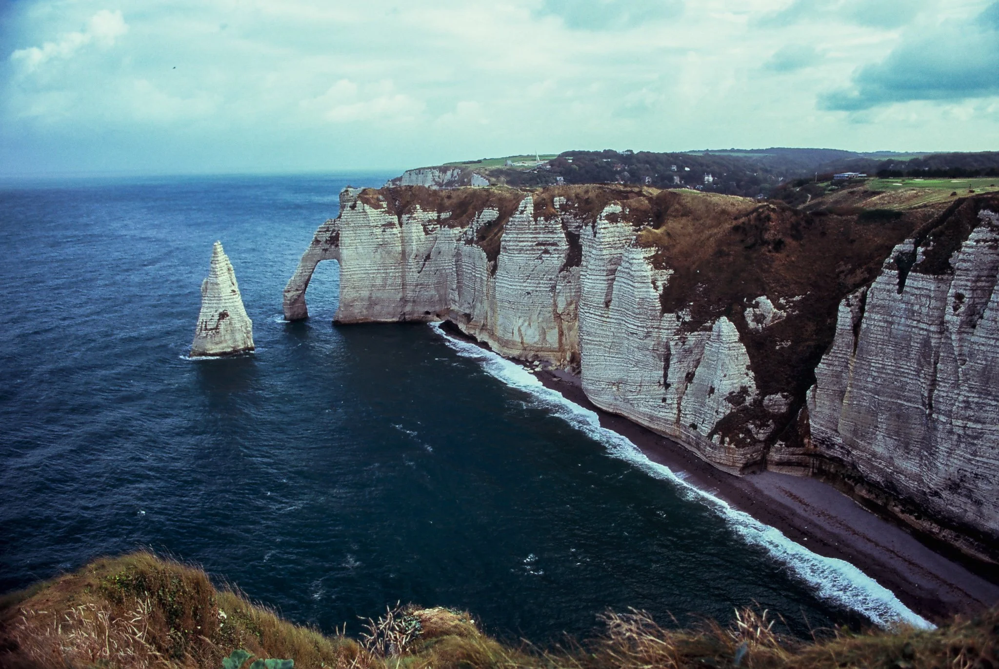 C002080-R3-16-17.jpg