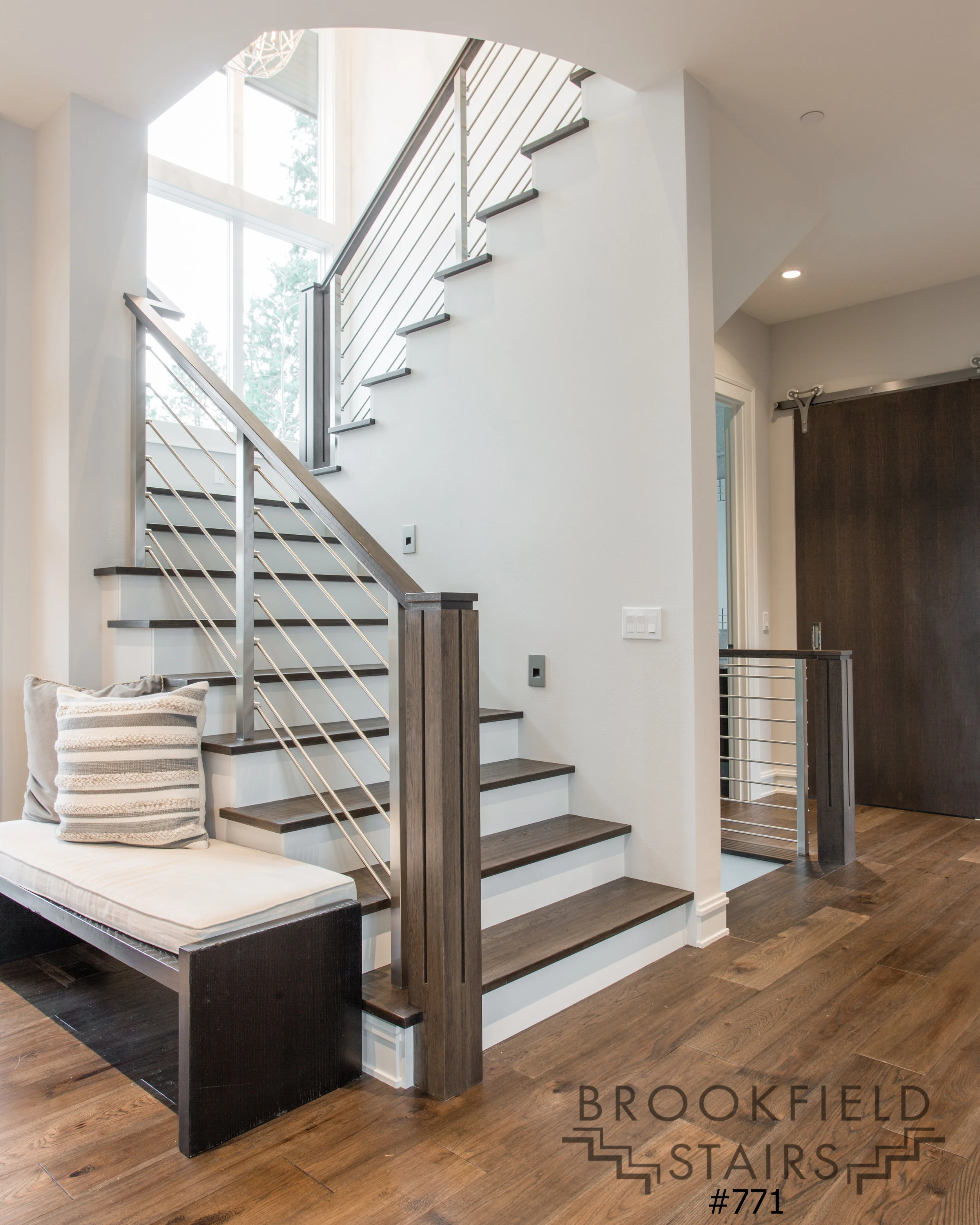 #771 Custom Notch Newel