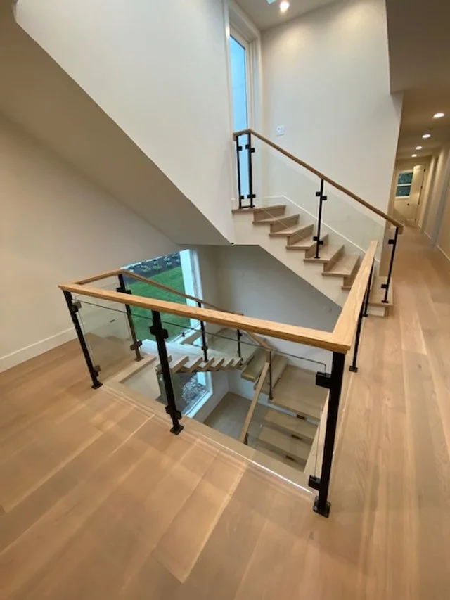 1279 Custom Glass Design