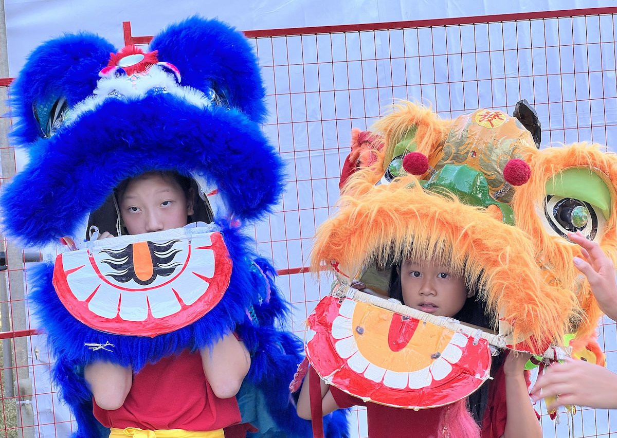Tucson Chinese Lion Dance Troupe at Tucson Meet Yourself 2023 16.jpg