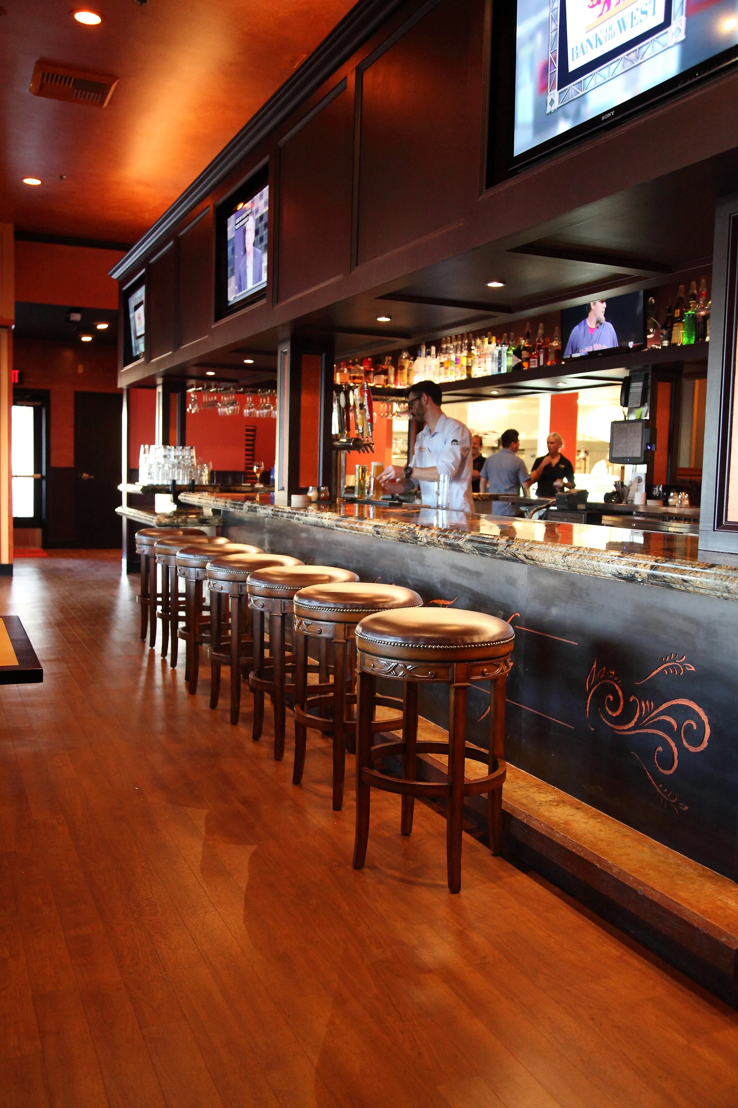 Skipolini's - Folsom Pizza and Italian Food - Dine In Carry Out ...