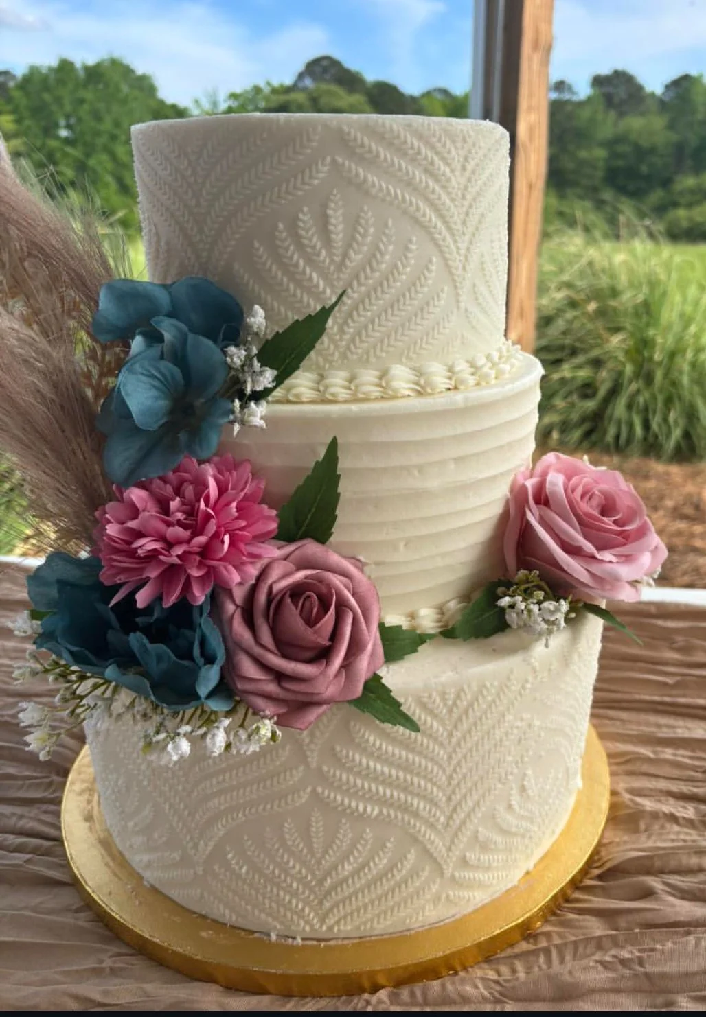 Custom Cakes
