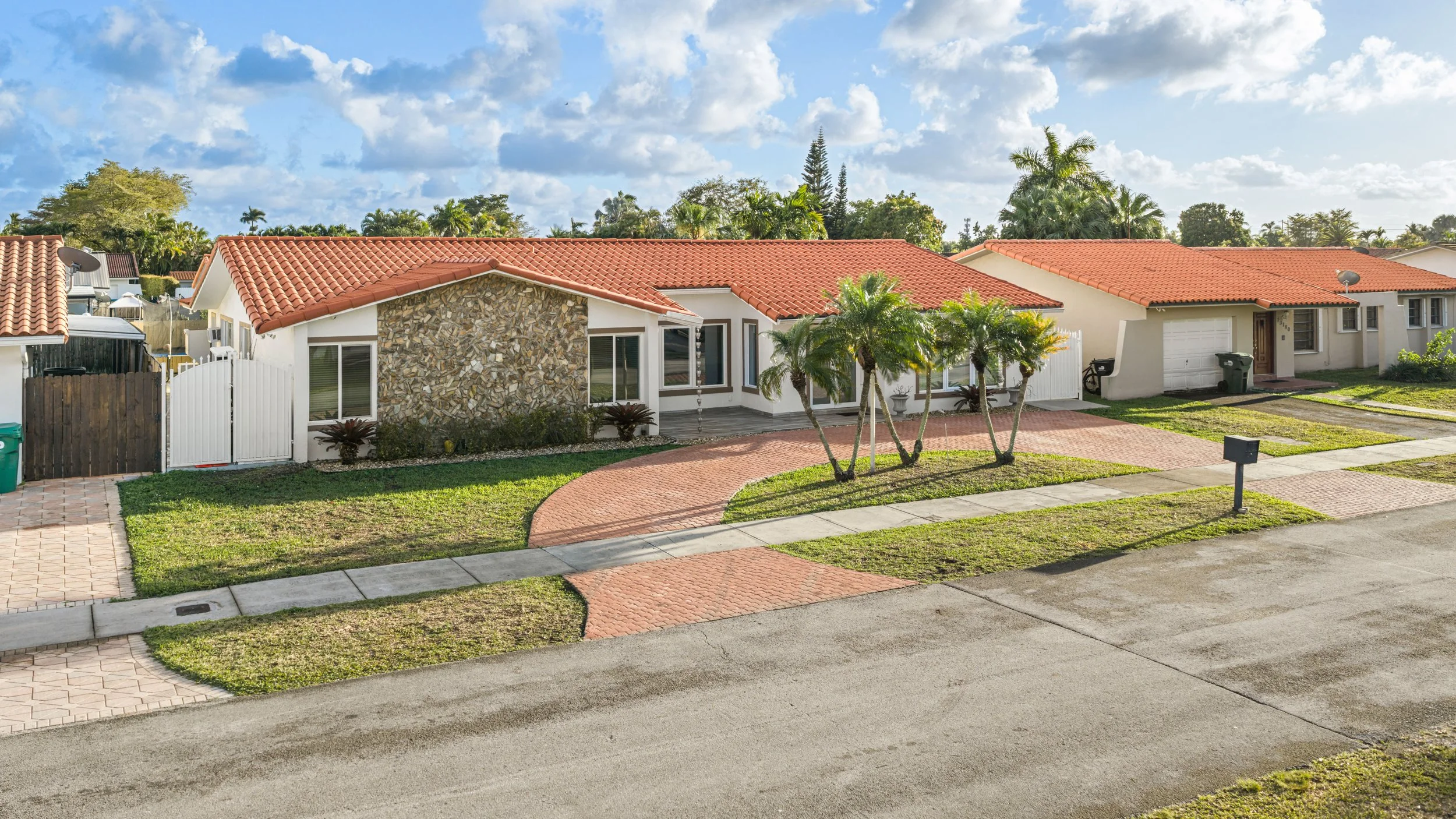 13170 SW 20th St, Miami, FL 33175