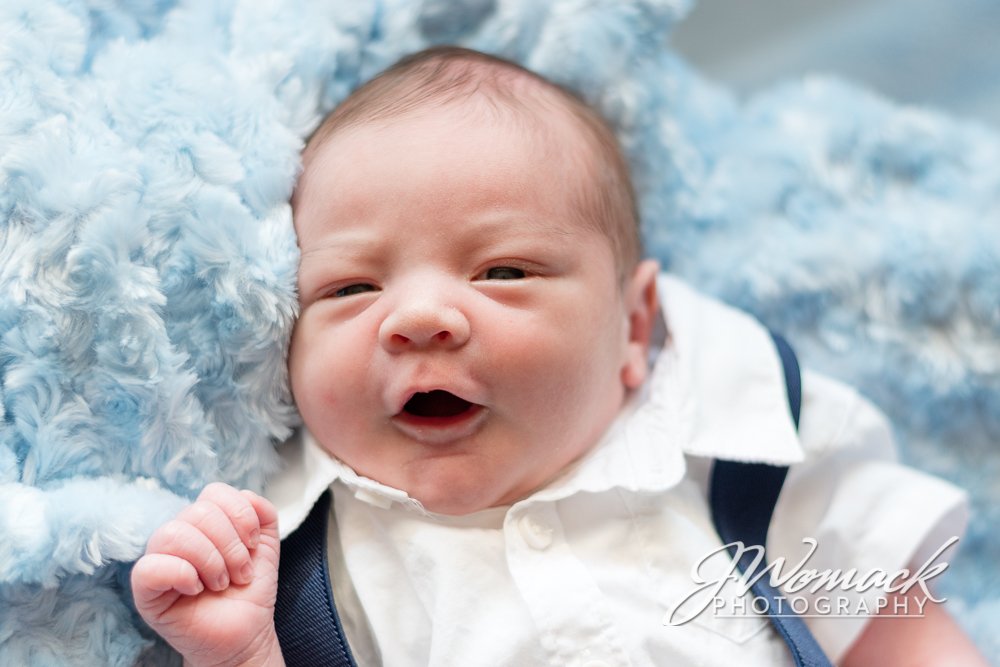 WayneLouis-Newborn_0009.jpg