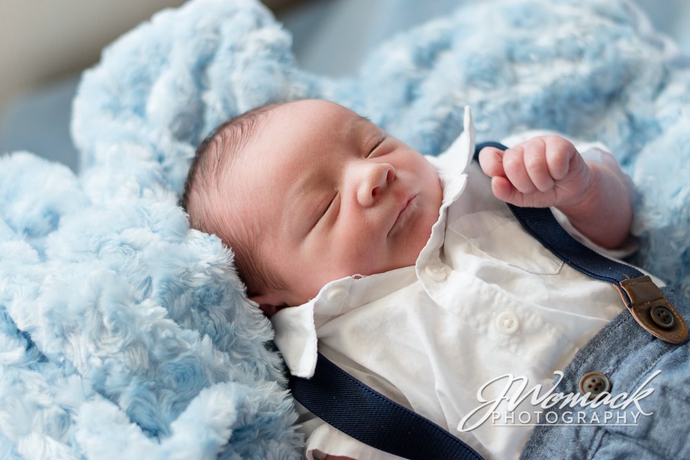 WayneLouis-Newborn_0013.jpg