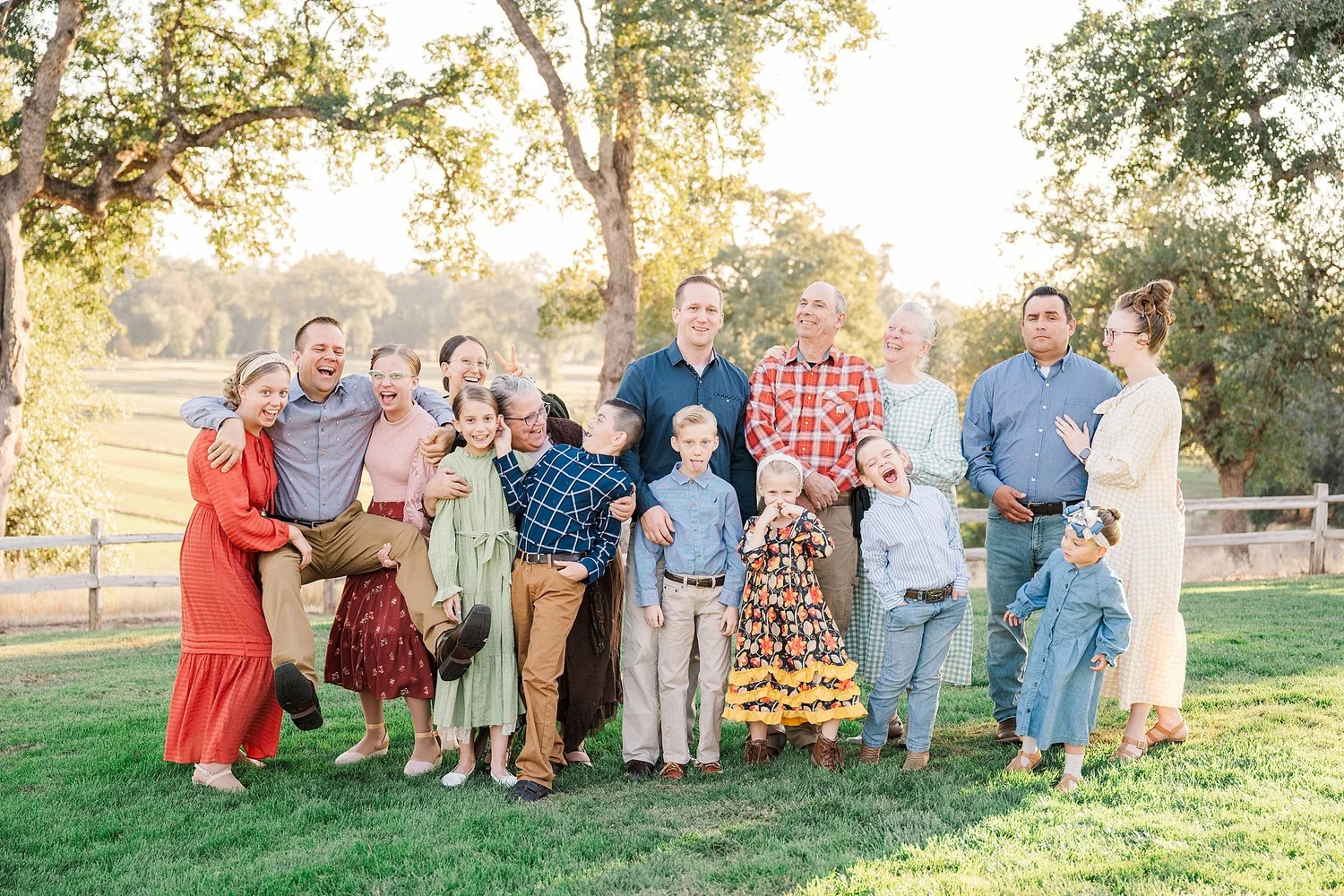 Little Bear Creek Ranch Extended Fall Family Session — Jen Peterson ...