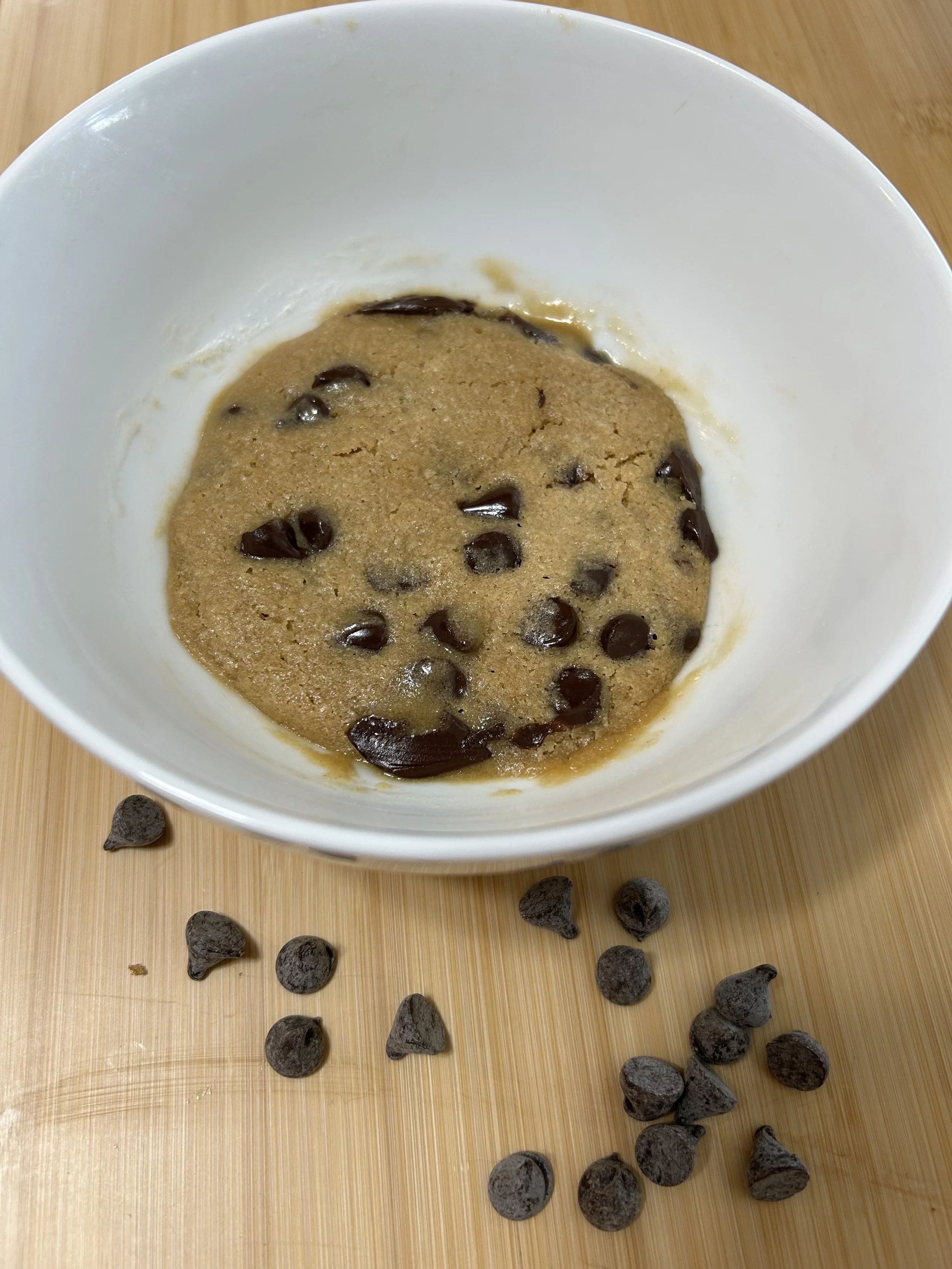 1 Minute Chocolate Chip Cookie in a Bowl