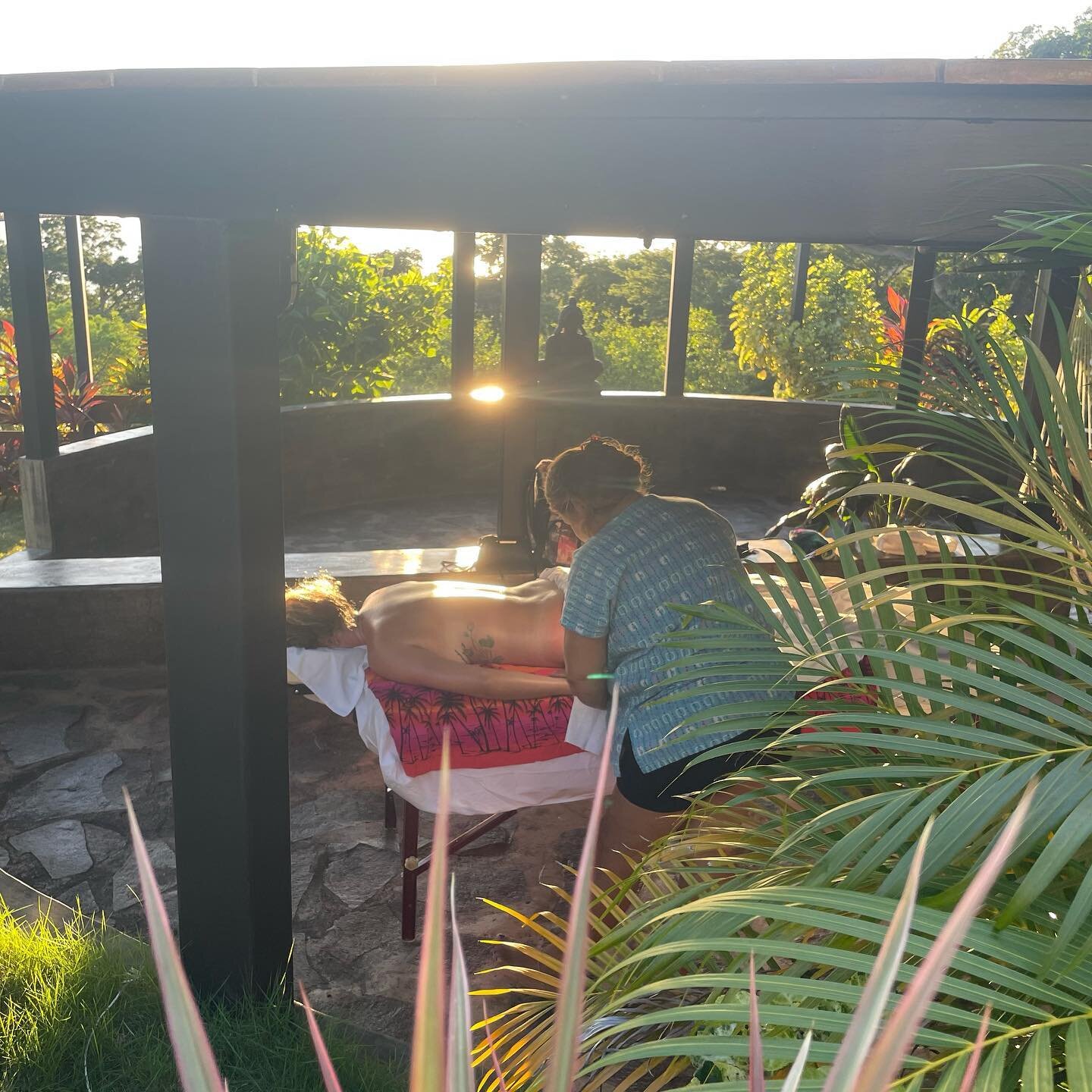 Relaxation time 💆🏼&zwj;♀️
.
.
.
.
#massage #relaxing #relaxation #instagood #instagram #instarelax #nature #massagetherapy #massagemrelaxante #travellers #traveltheworld #passportready #travellerslife #travellerspursuit #relax #healthyliving #natur