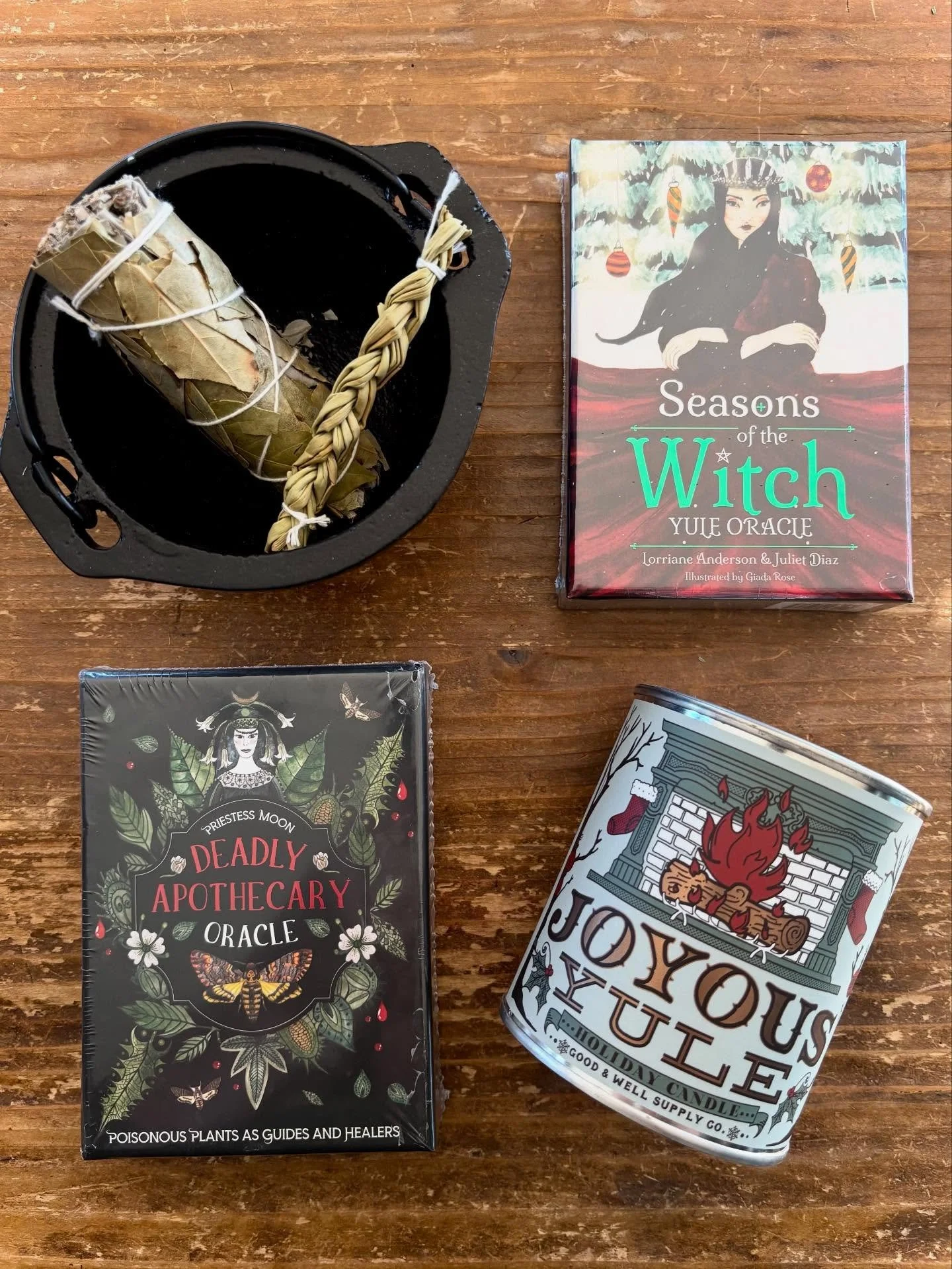 Local shops have your back when it&rsquo;s last minute! We have flowers, books and unique gifts for the nature lover in your life. 

Christmas week hours:
Tuesday: 10:30-5pm
Wednesday 10:30-2pm
Thursday: Closed
Friday: Closed
Saturday 10am -4pm
Sunda