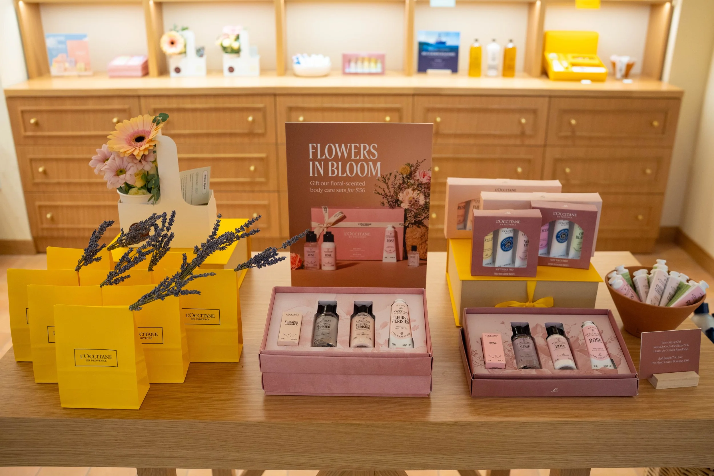 Vancouver-event-photography-loccitane-3.jpg