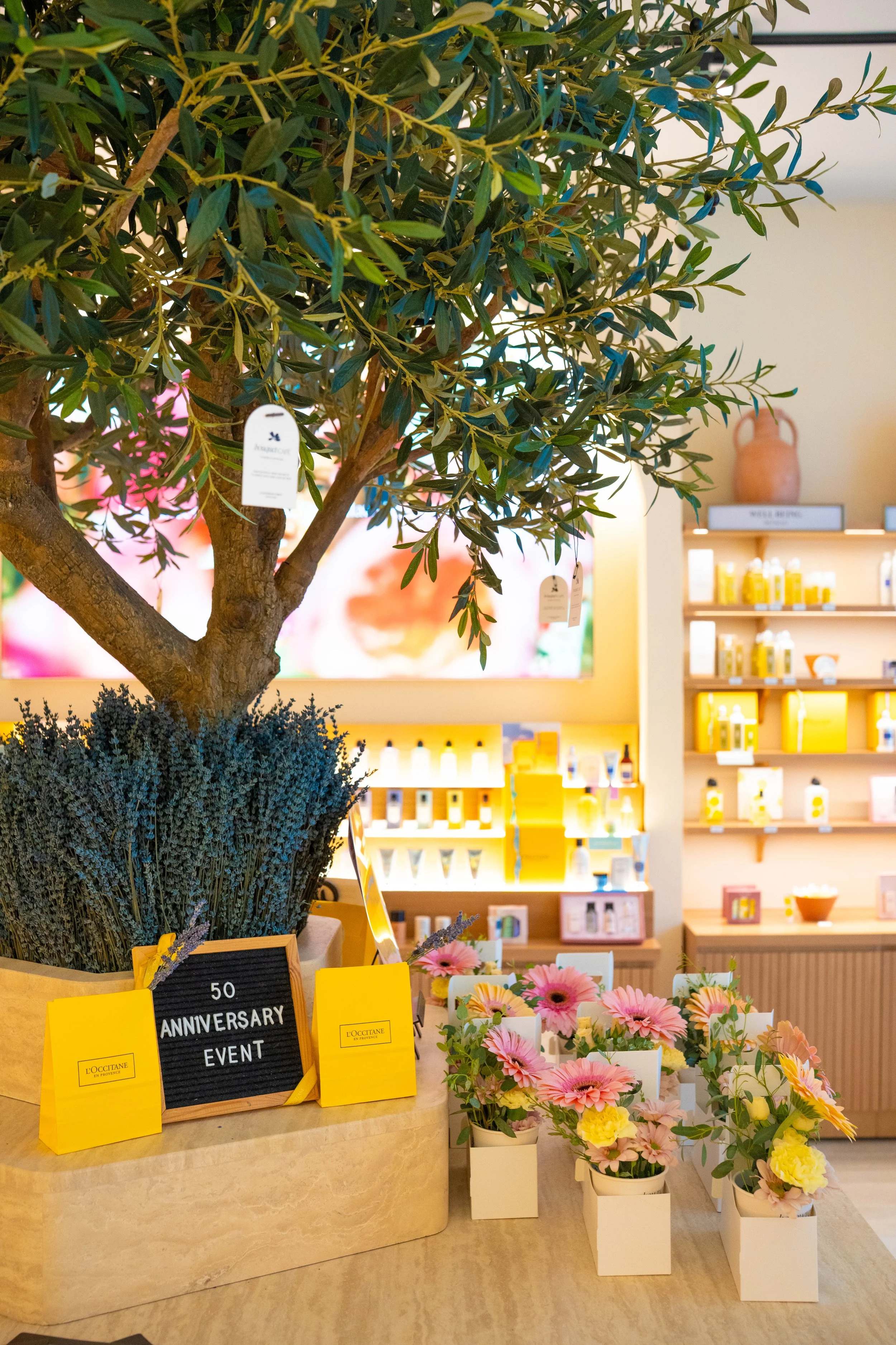 Vancouver-event-photography-loccitane-8.jpg