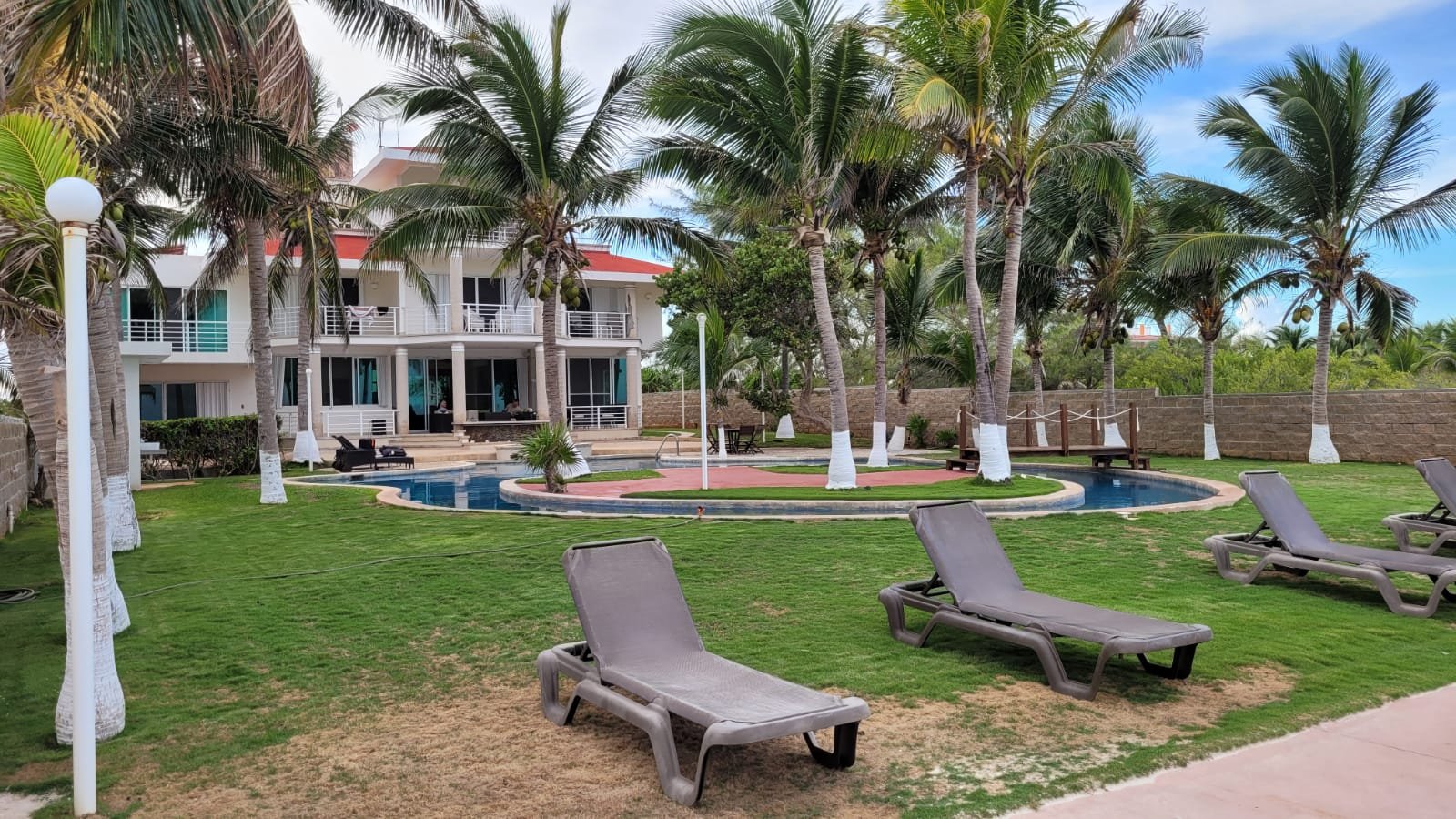 Photo: September 2021. Ayahuasca retreat in Cancun. My very late 30th birthday gift to myself.