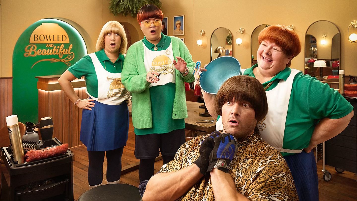 Finally get to share these shots for @google via @emotiveagency featuring @magda_szubanski 

#googleads #sharonstrzelecki #bowlcut #advertisingphotographer #celebrityphotographer #sydneyphotographer #sonya1 #profoto #comedygold