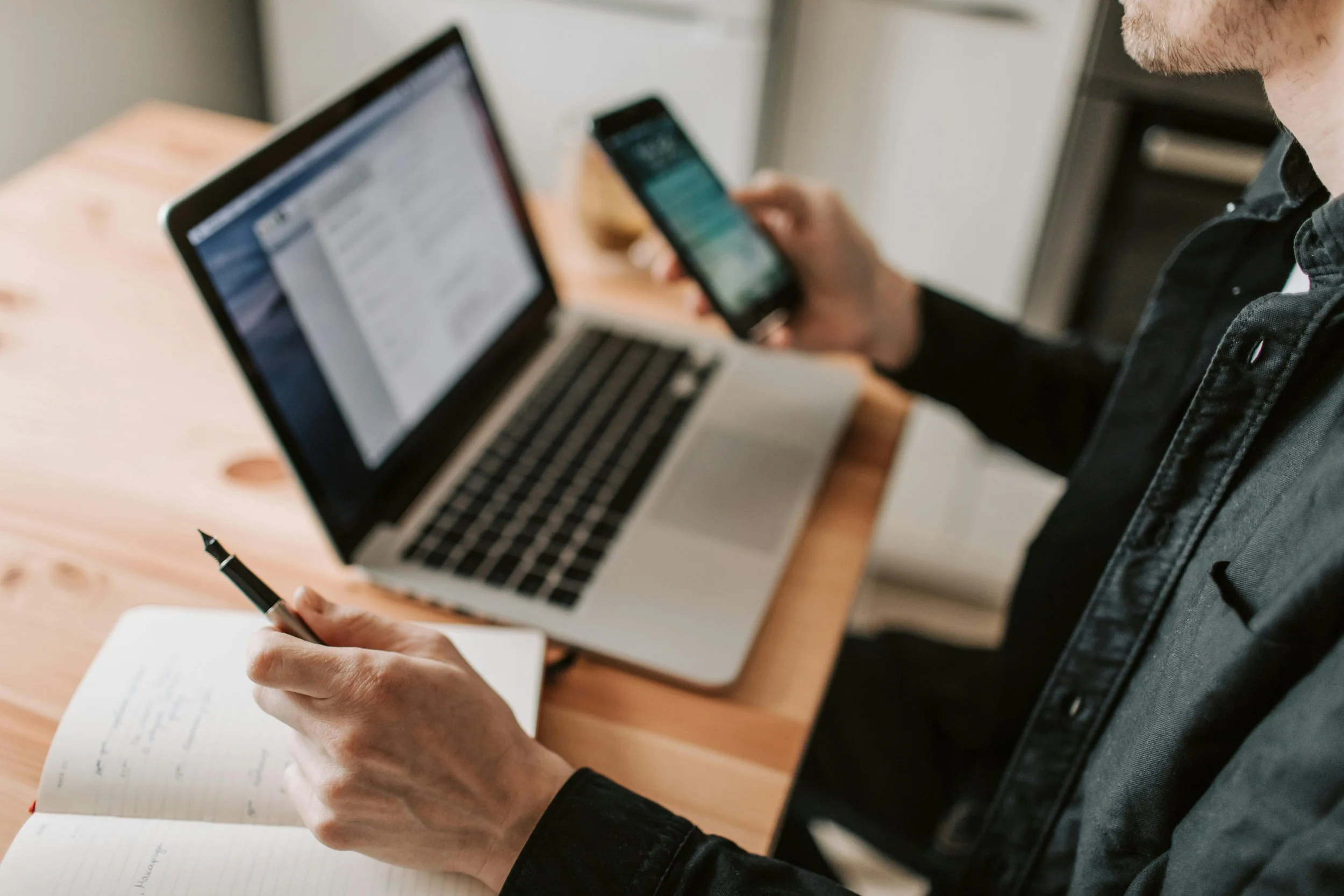 What is an Acquisitions Editor? Why Do You Need One?