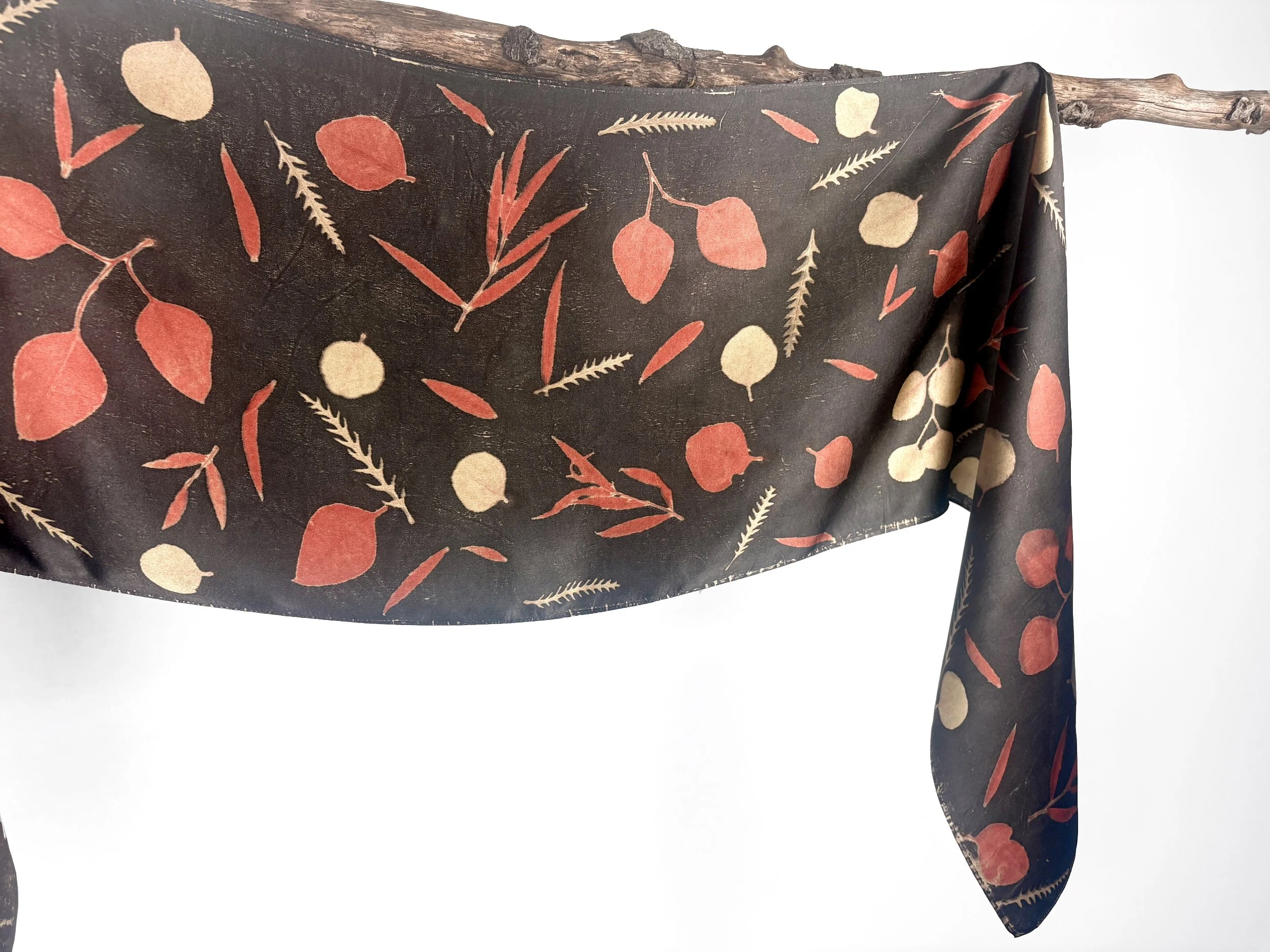 716 black red euc draped dretail rectangle.jpg