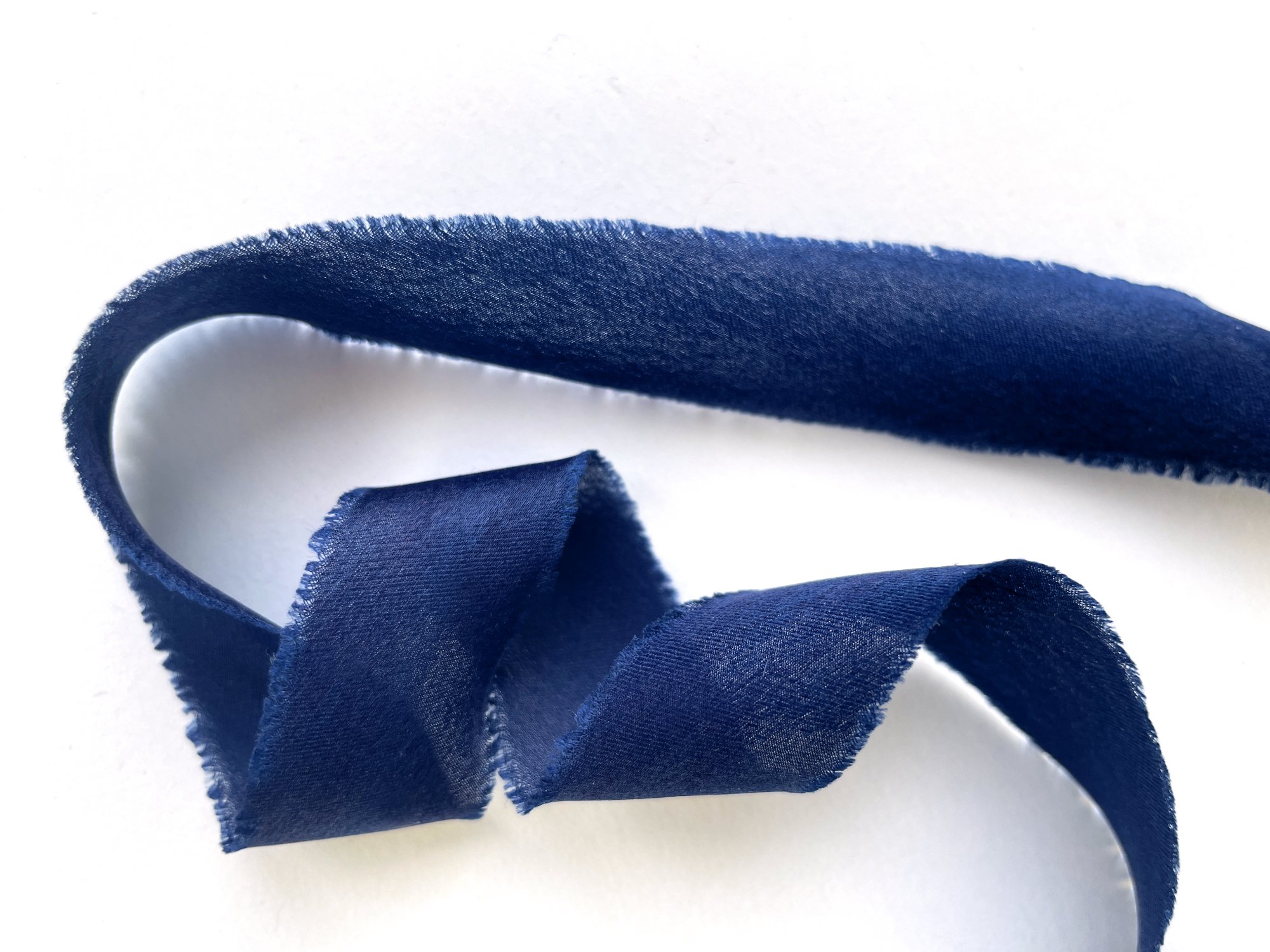 navy curls.jpg