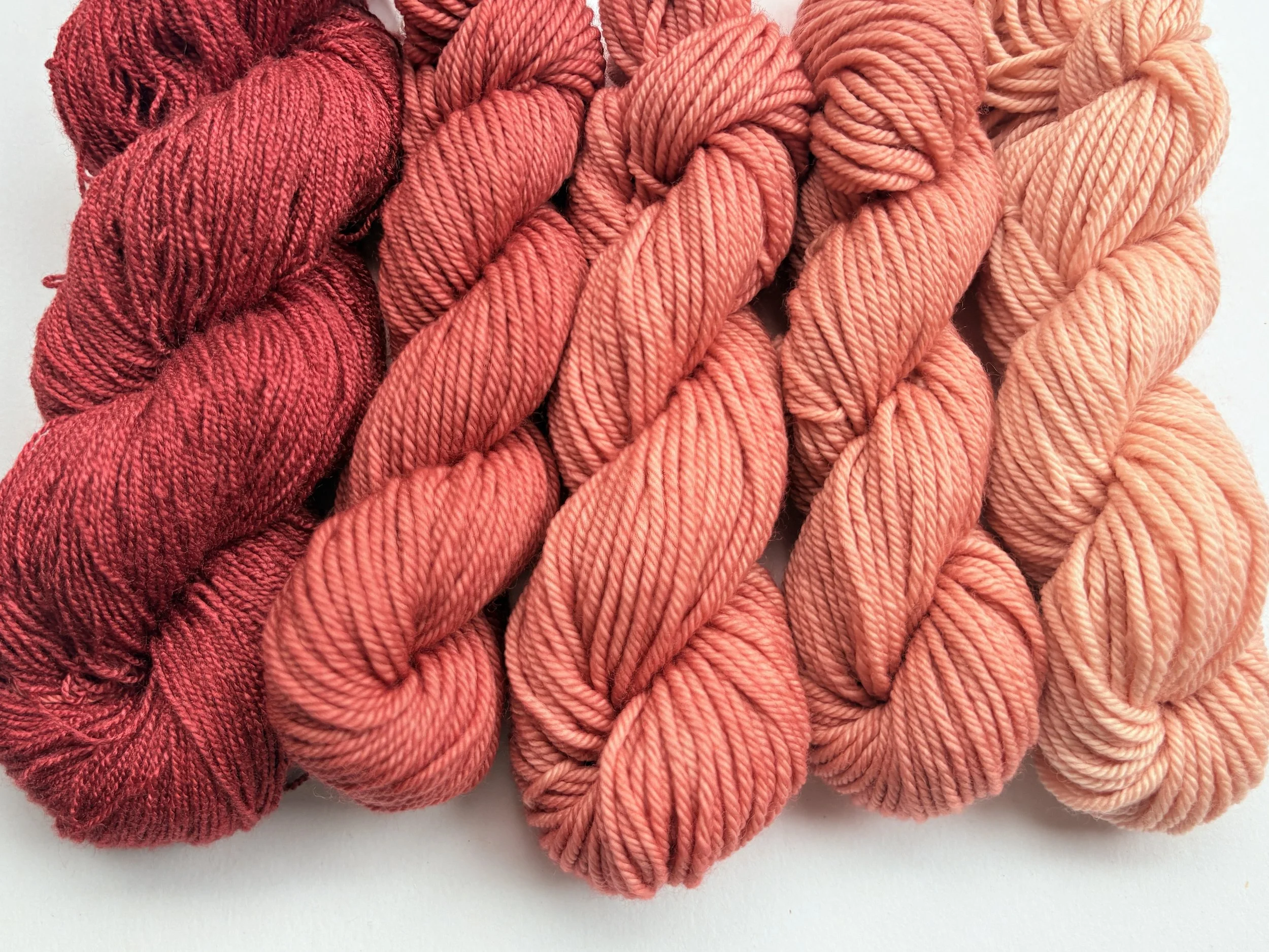 madder dyed yarn.jpg