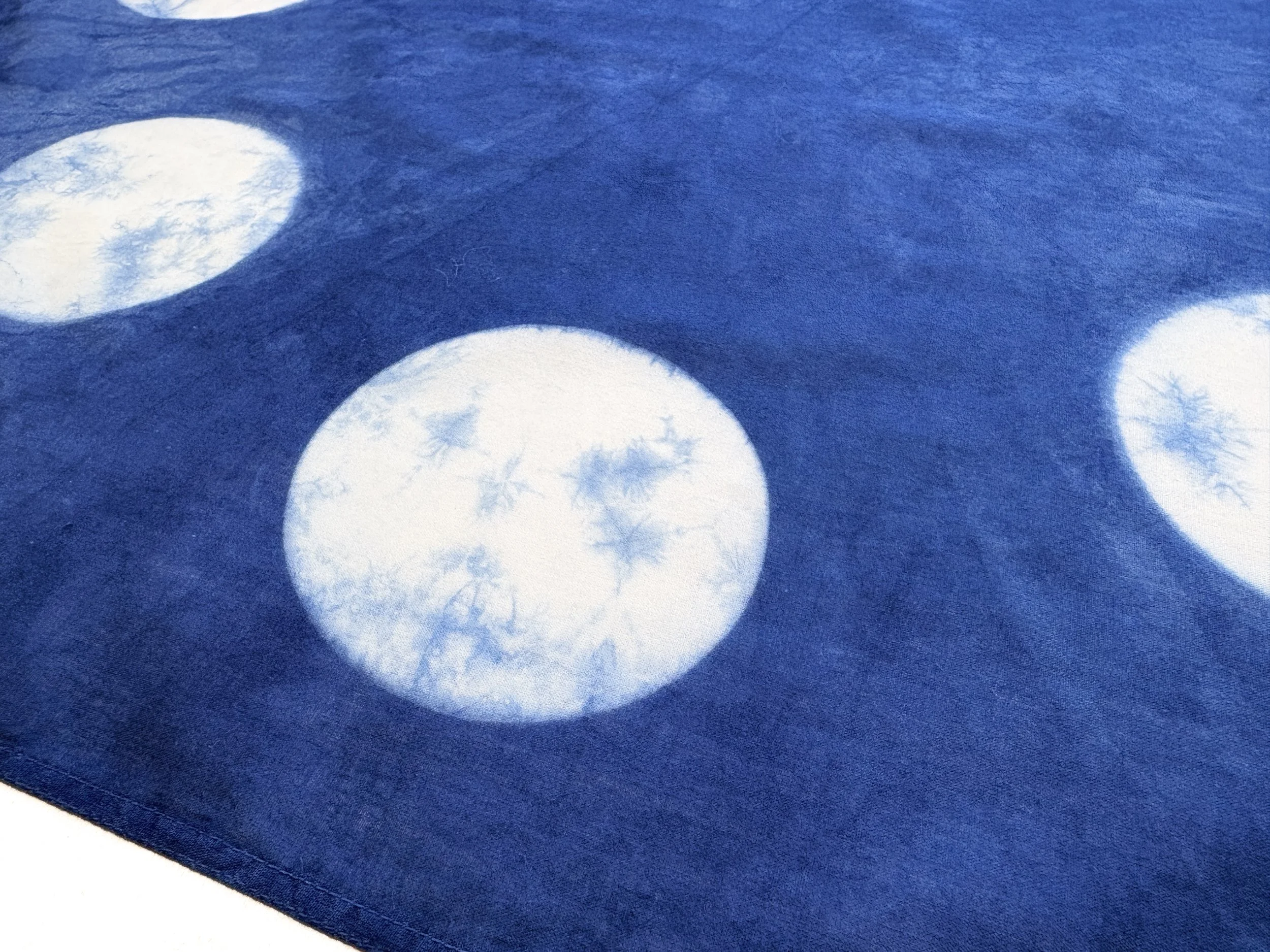 scrunch moons flat detail rectangle.jpg