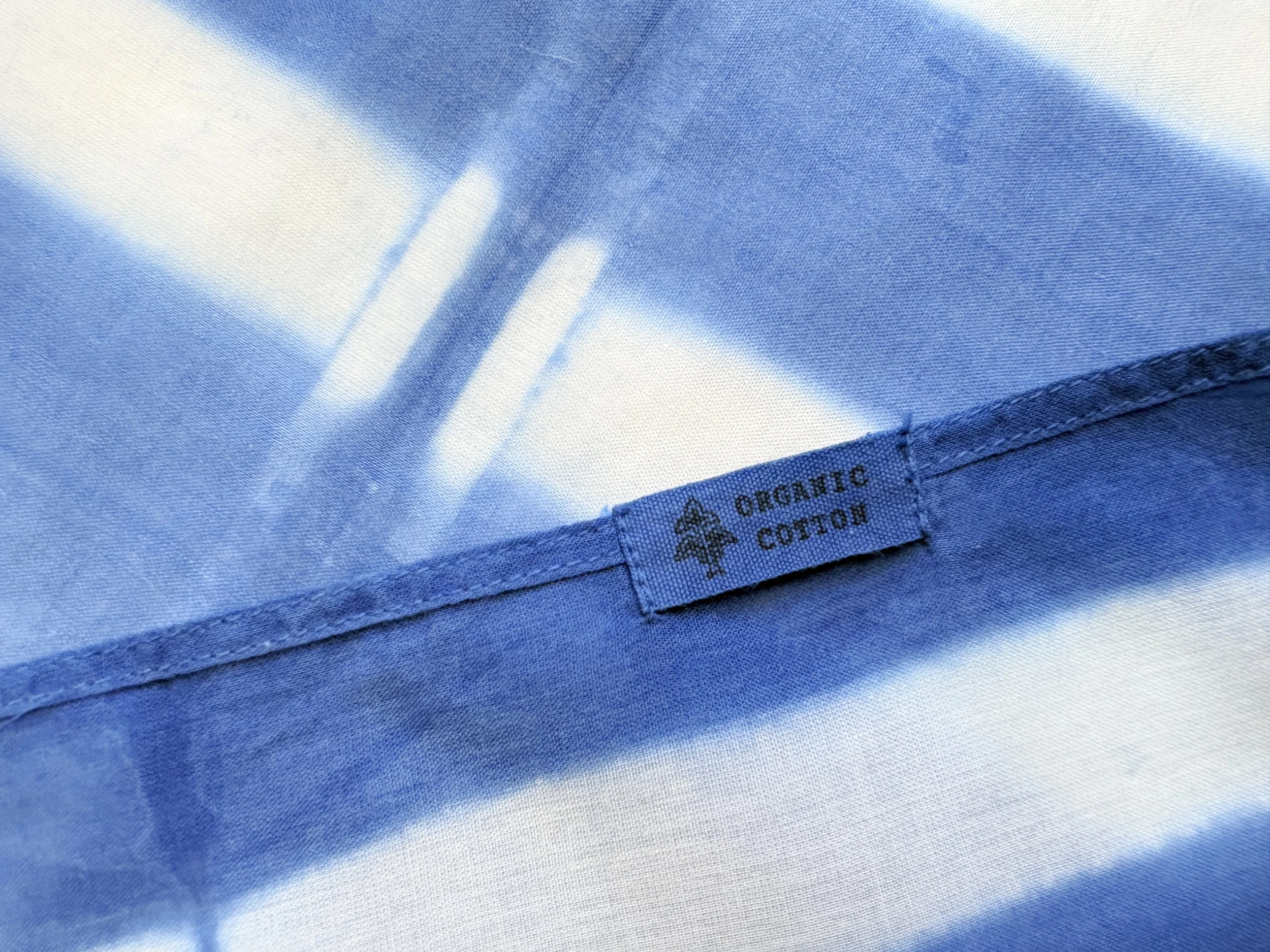 blue stripes tag rectangle.jpg