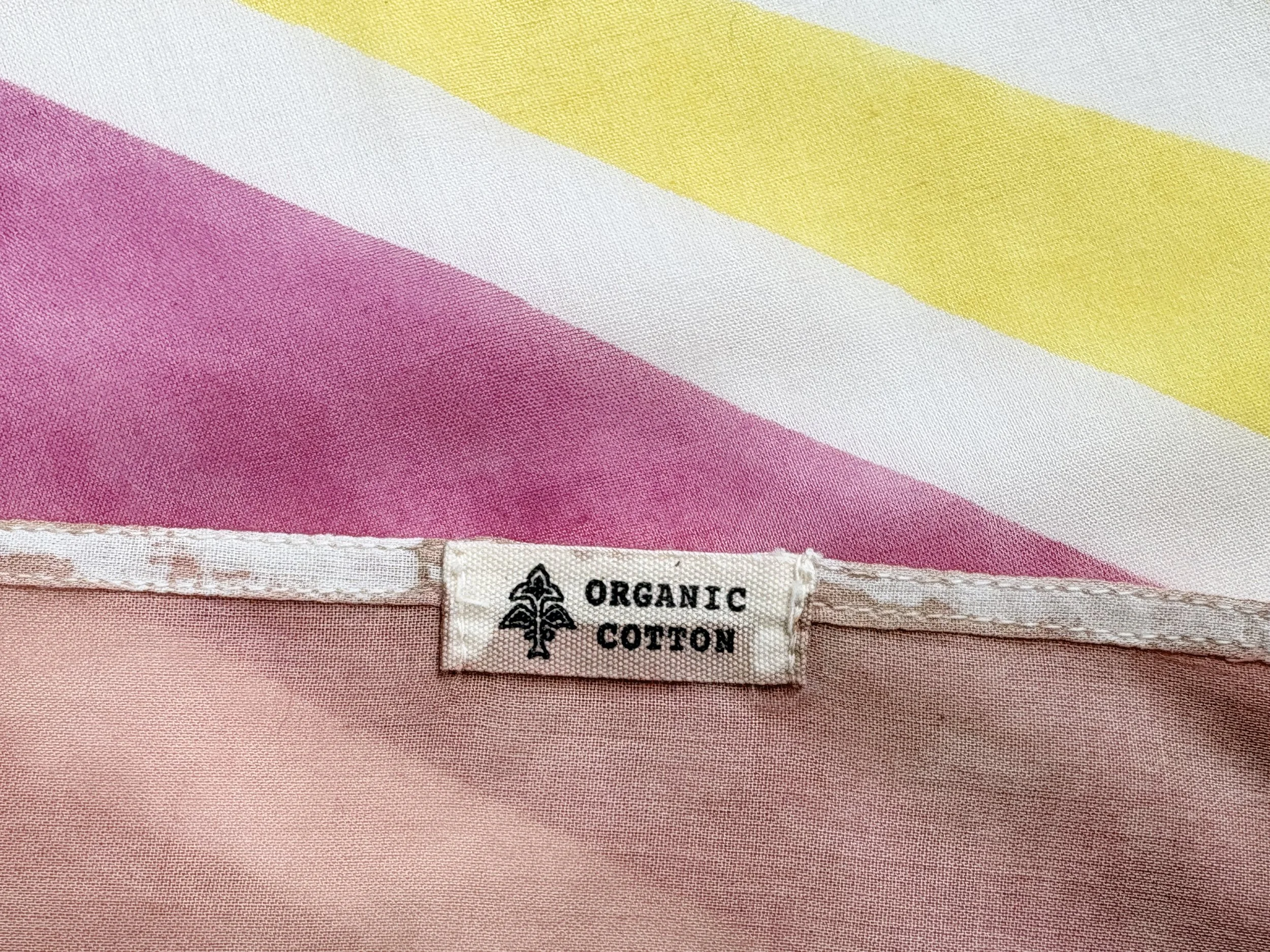 diagonal pastels tag rectangle.jpg