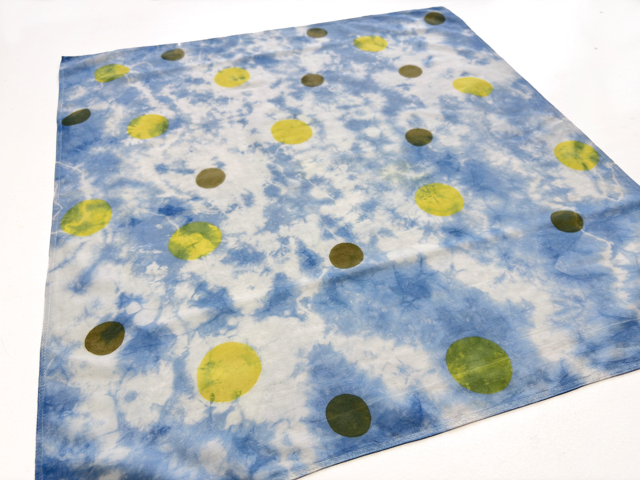 indigo yellow dots angle rectangle.jpg