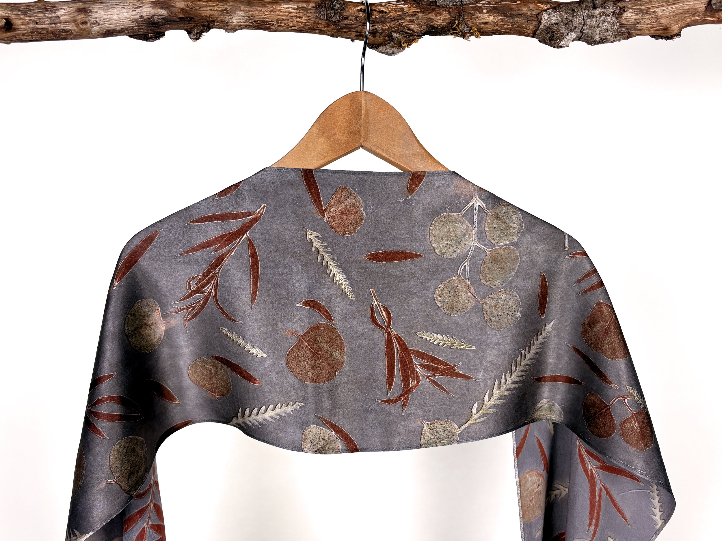 698 tannin euc back rectangle.jpg