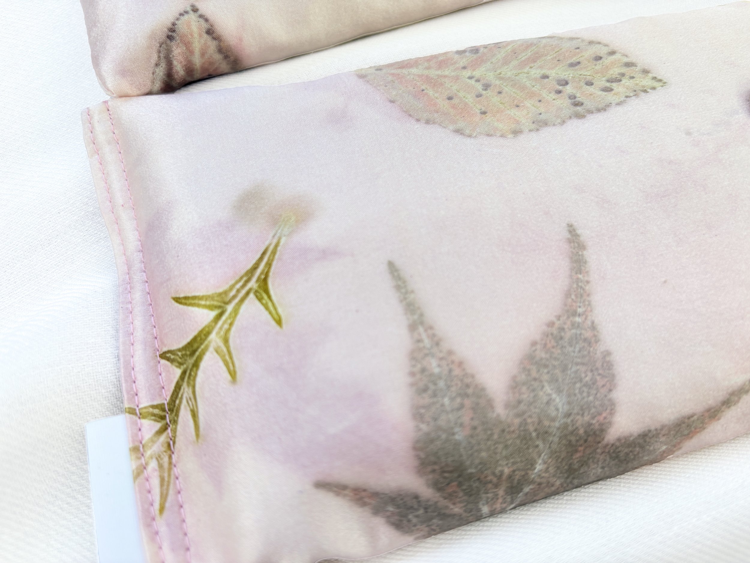 blush pink detail2 rectangle .jpg