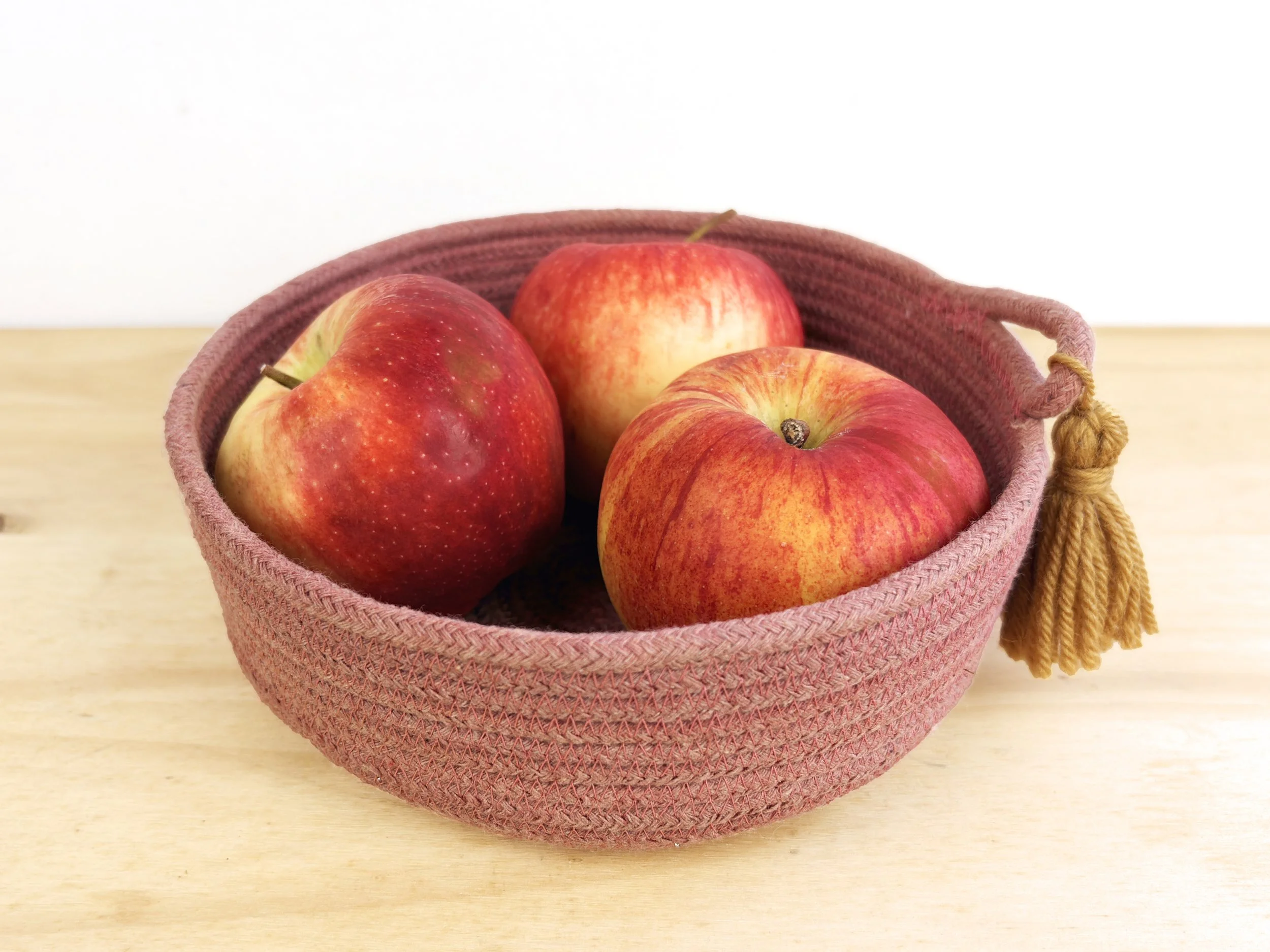 salmon gold tassel apples rectangle.jpg