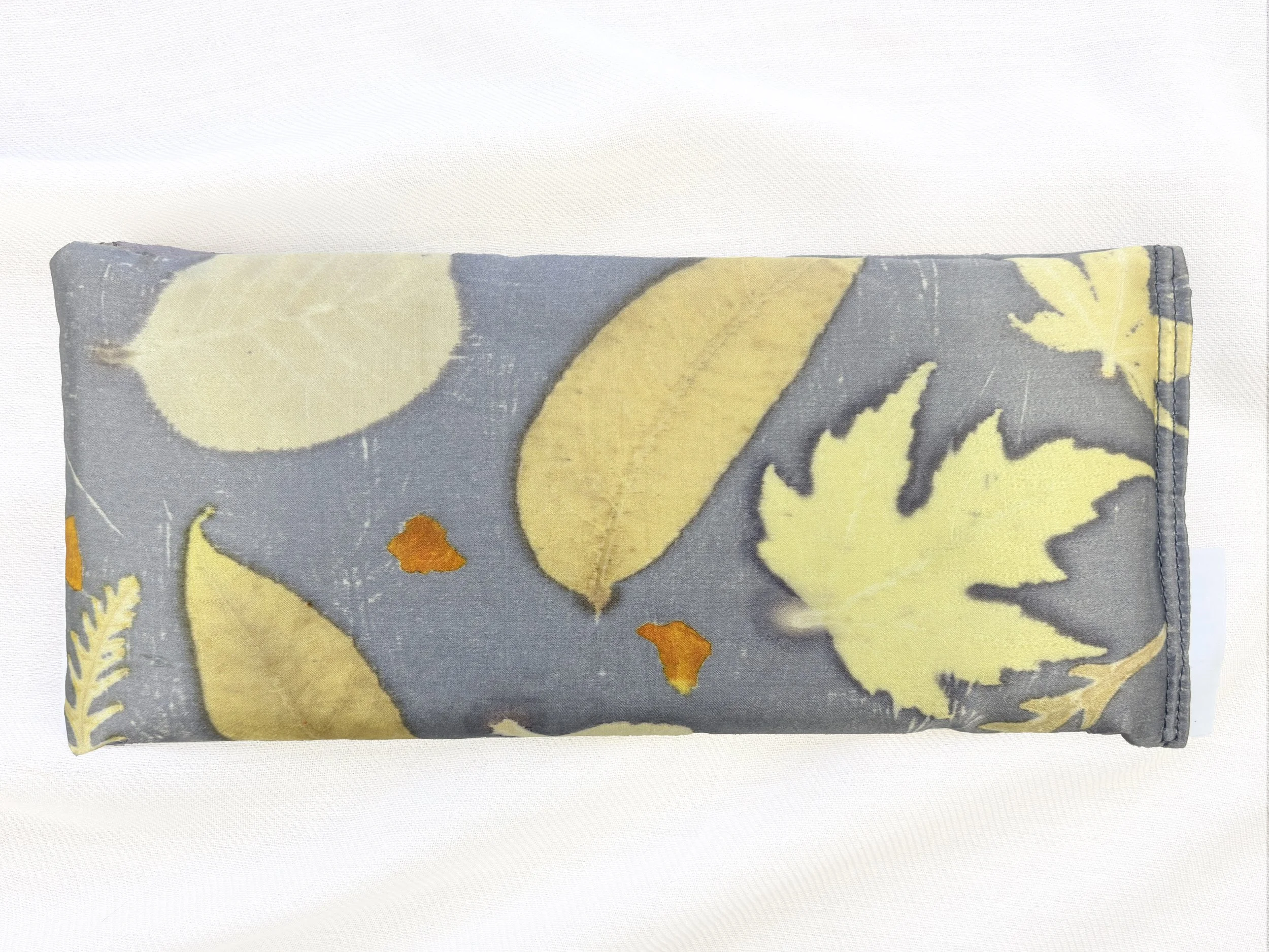 gray onion skin  rectangle .jpg