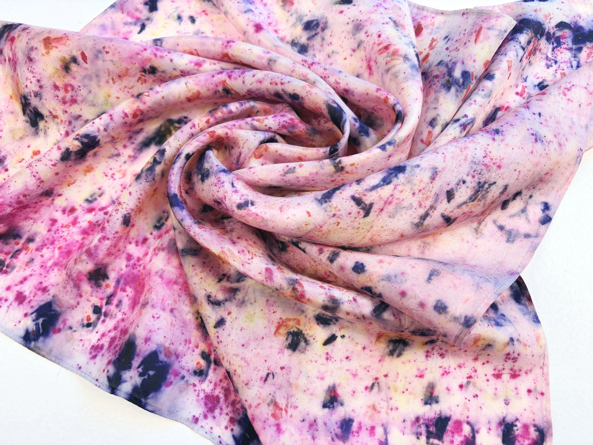 pink purple speckles swirl detail rectangle.jpg
