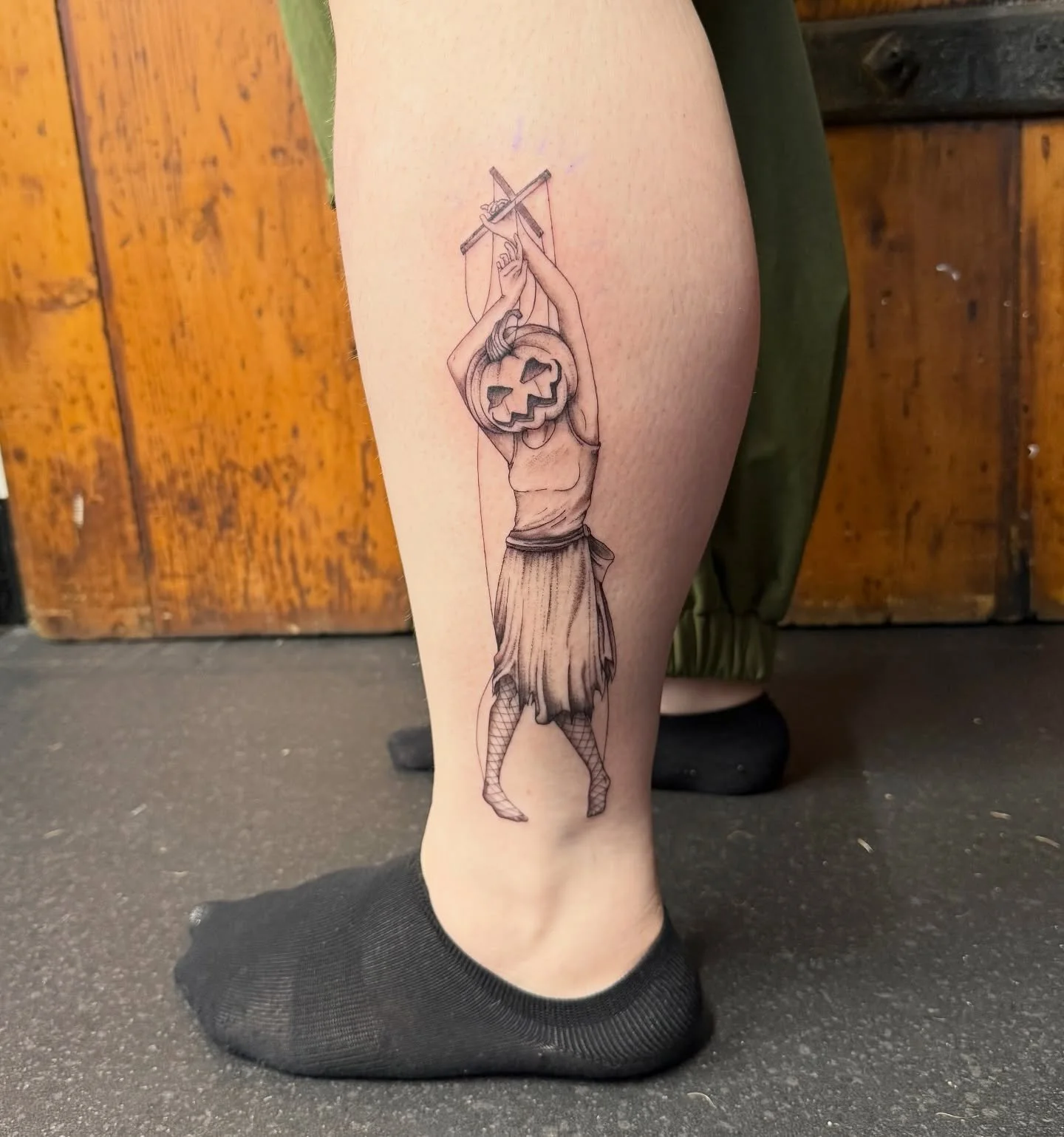 Fineline, custom design for Caitlin.
Love tattooing my pumpkin ladies!
#pumpkin #halloween #tatoo #fineline #spooky #manchester #uk #tattooartist