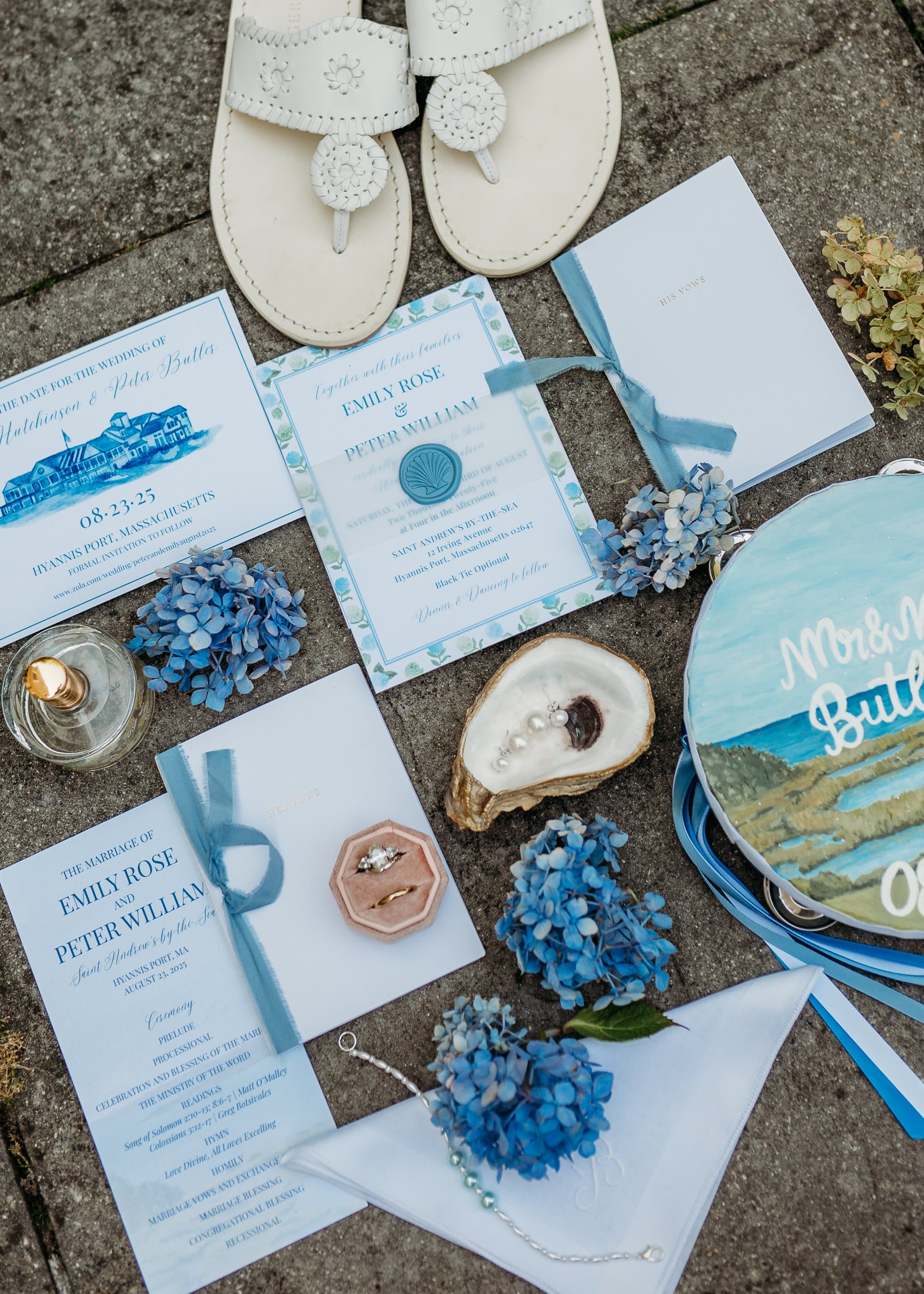 Hyannisport Club Wedding- A Little Heart Photography-8.jpg