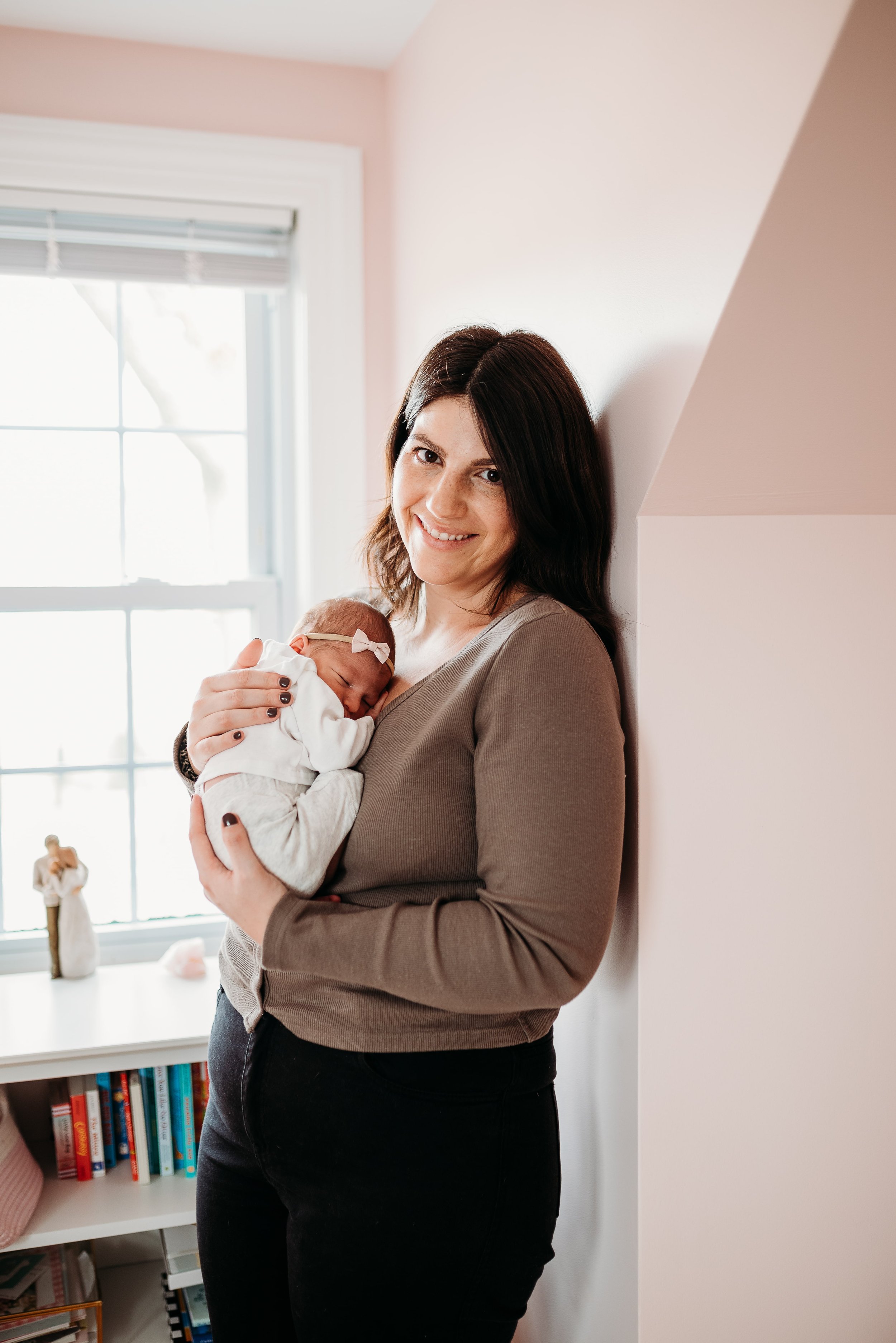 Sara-Newborn-Portraits-ALHP-49-min.jpg