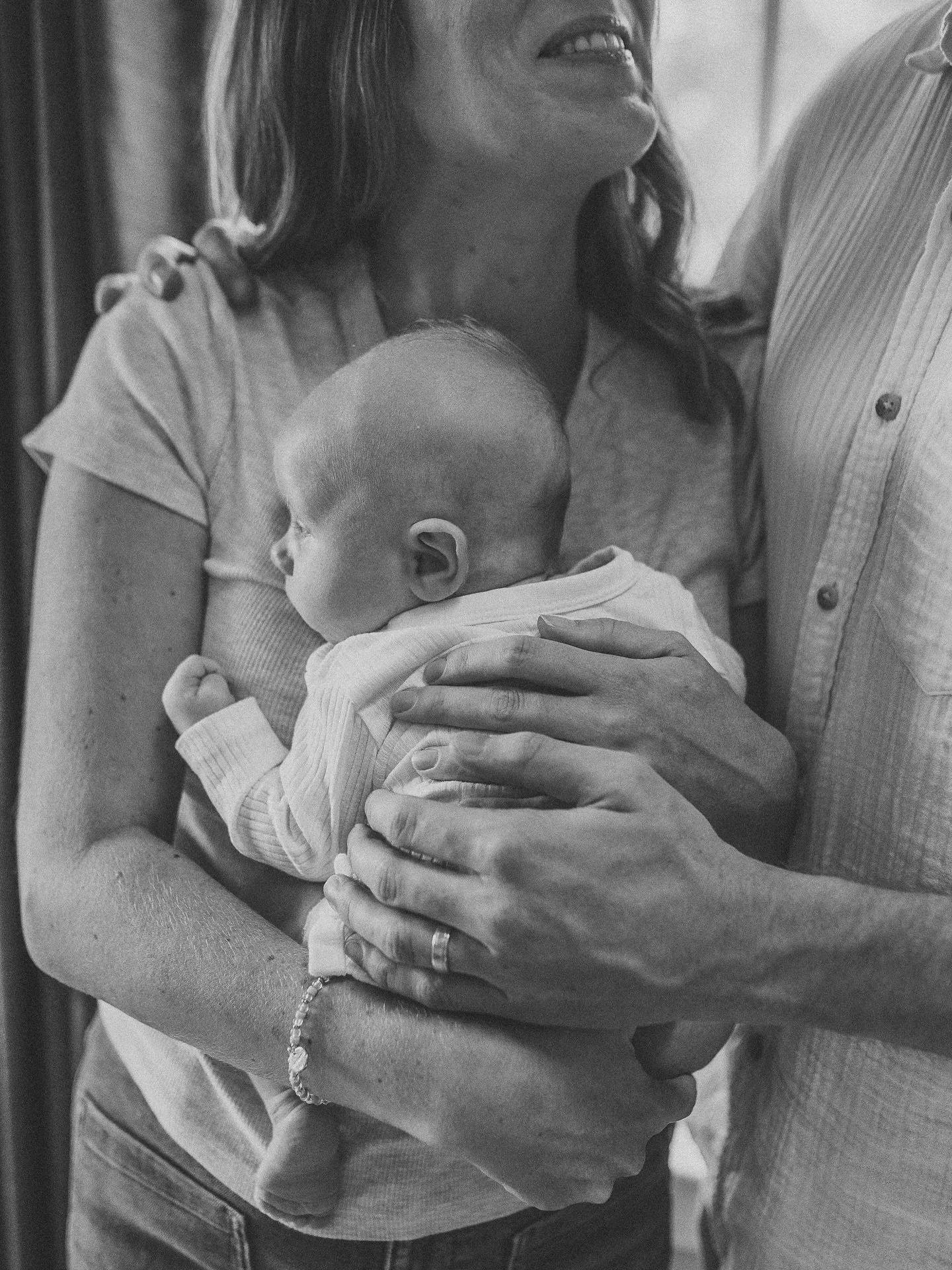 Sundays are for snuggling 🤍

#bostonnewbornphotographer #bostonlifestylephotographer #newburyportfamilyphotographer #melrosenewbornphotographer #northshorema